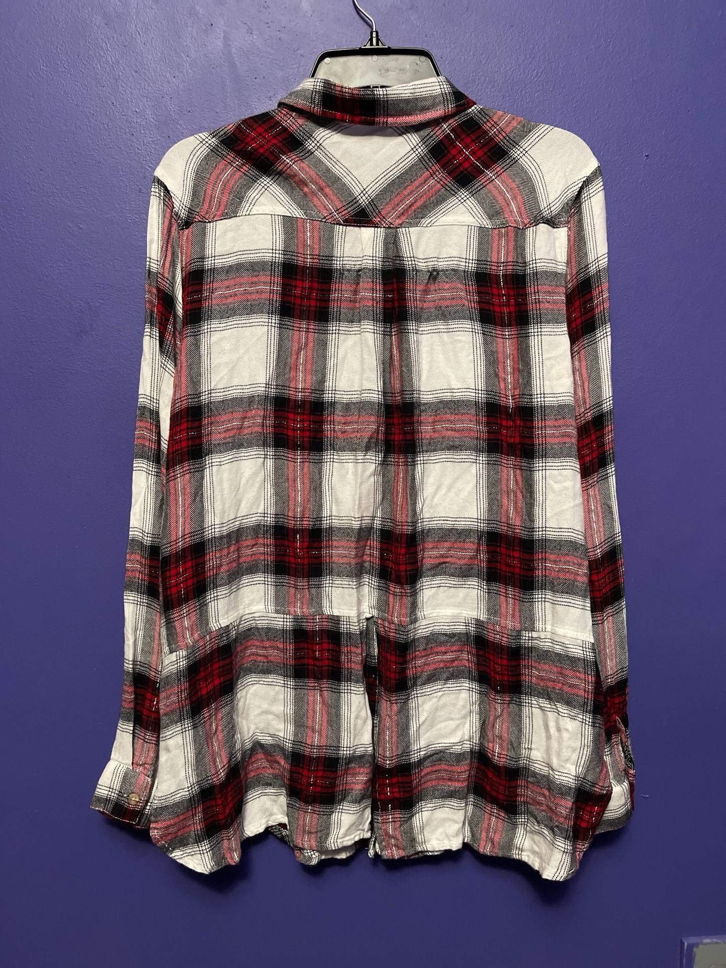 Maurices Plaid Button-Down Shirt Size XL Red White Black Long Sleeve 4