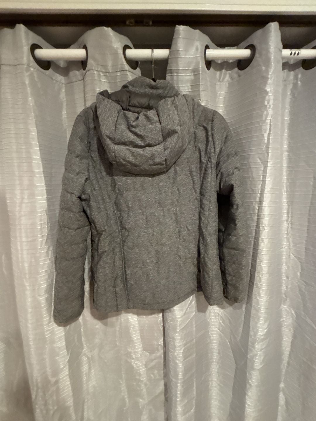 Heatkeep Hooded Quilted Puffer Jacket Size M Gray 6