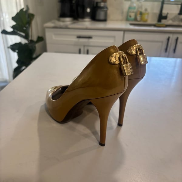 Louis Vuitton Oh Really Peep Toe Pumps Patent Leather Heels