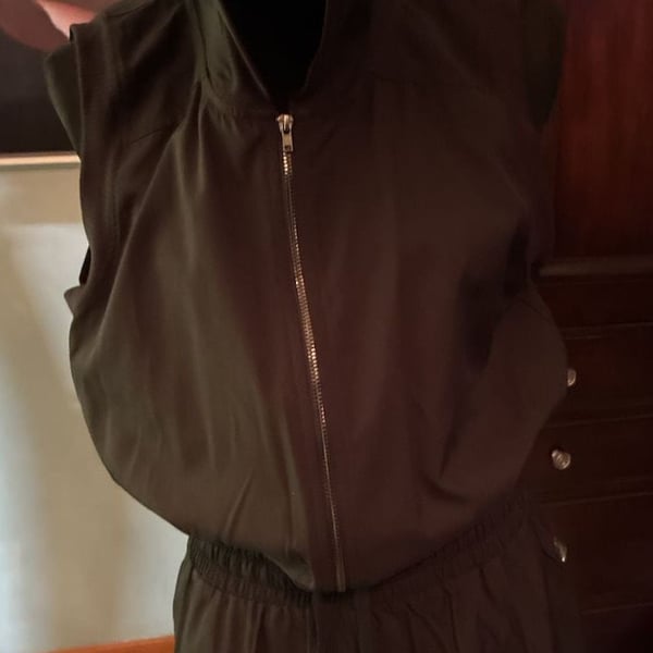 Evereve Scout Zip Up Hoodie Size L Black A811