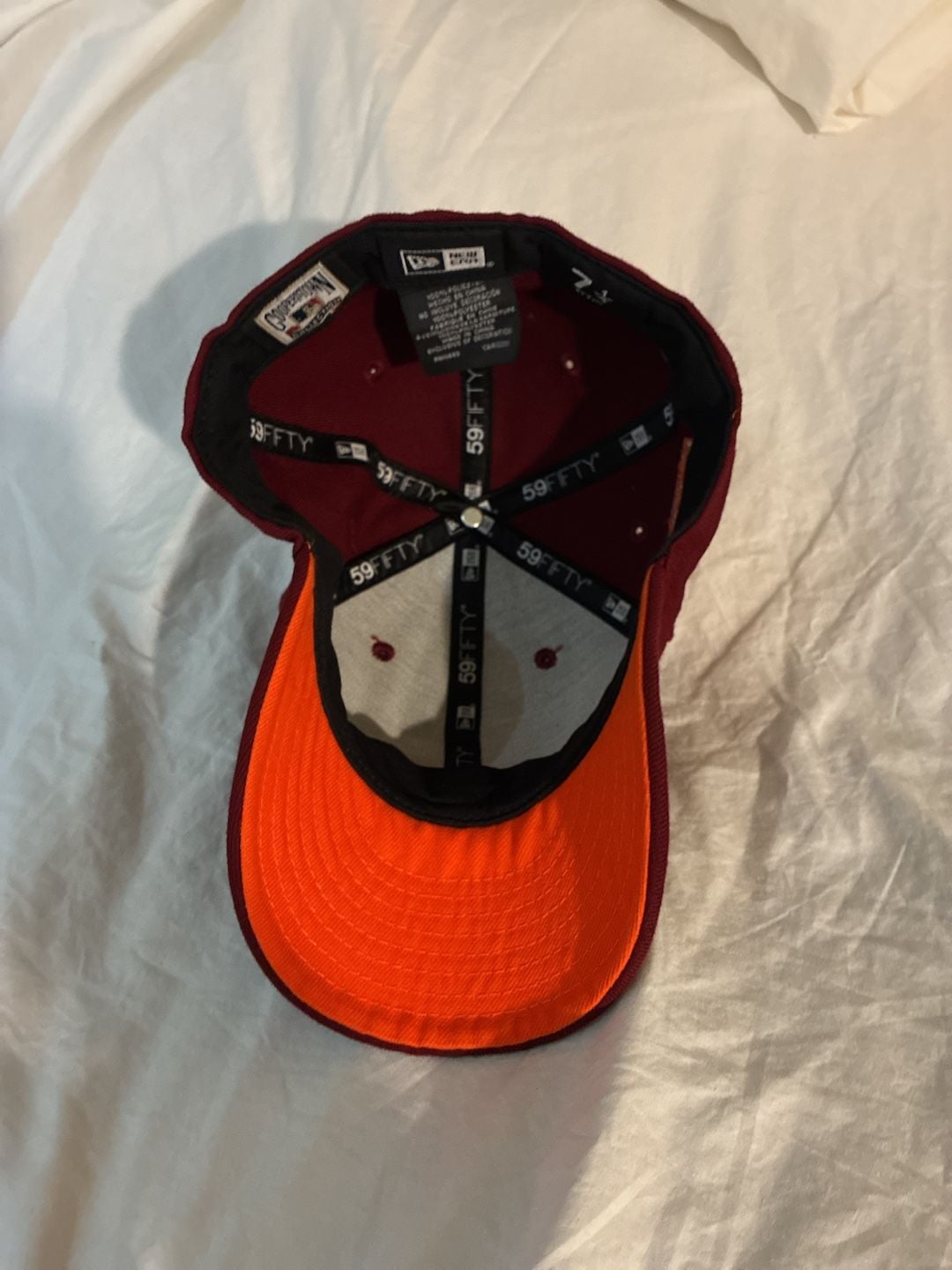 New Era Colorado Rockies 59FIFTY Fitted Hat Size 7 1/4 Badlands Burgundy 10