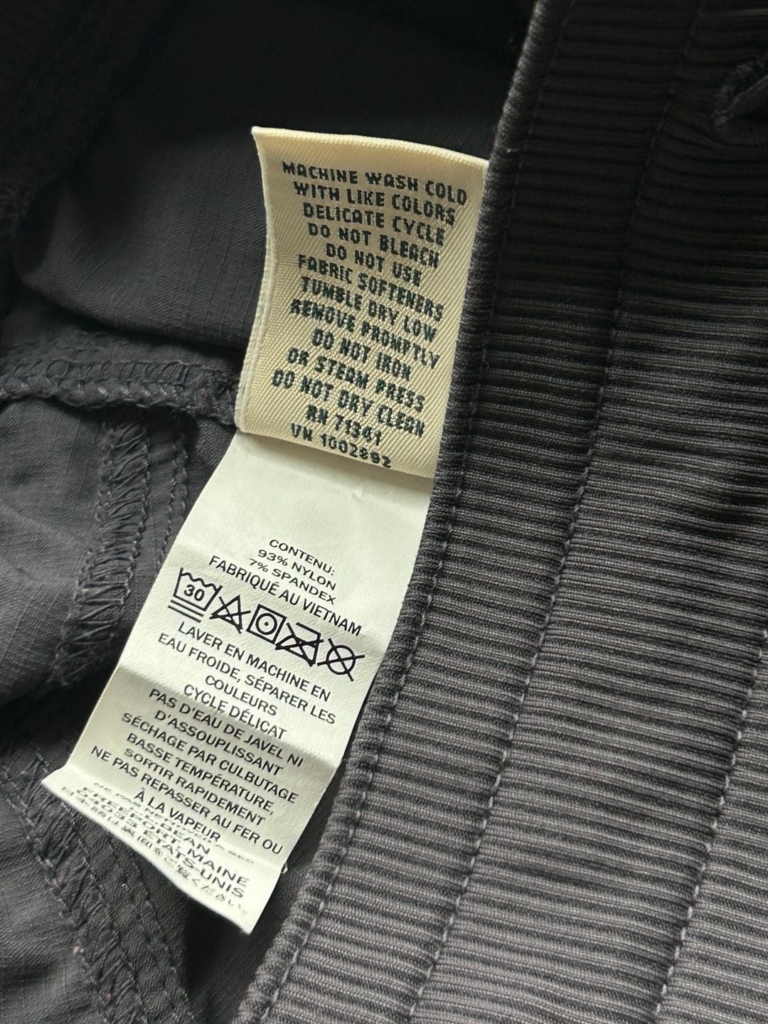 L.L. Bean Cargo Pants Size XS Petite Gray Nylon 8