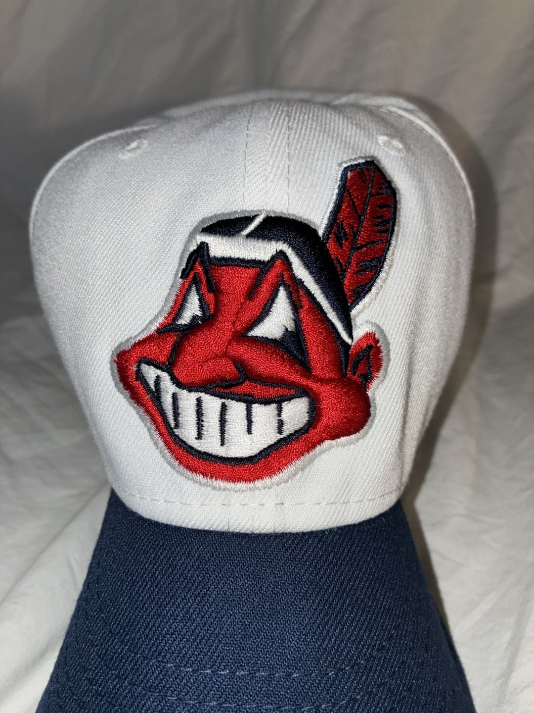 New Era Cleveland Indians 59FIFTY Size 7 1/4 1997 World Series Hat 10