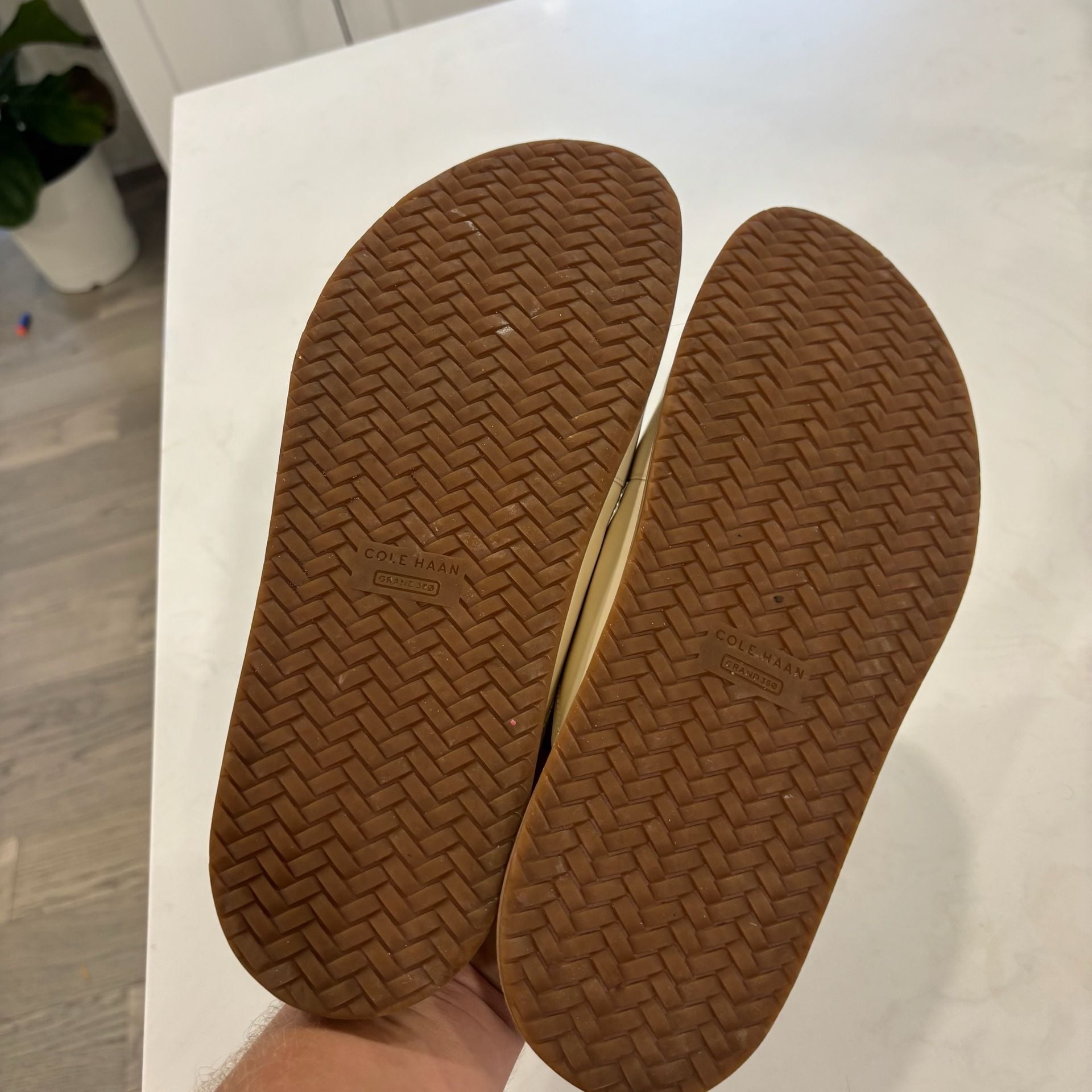 Product thumbnail 6