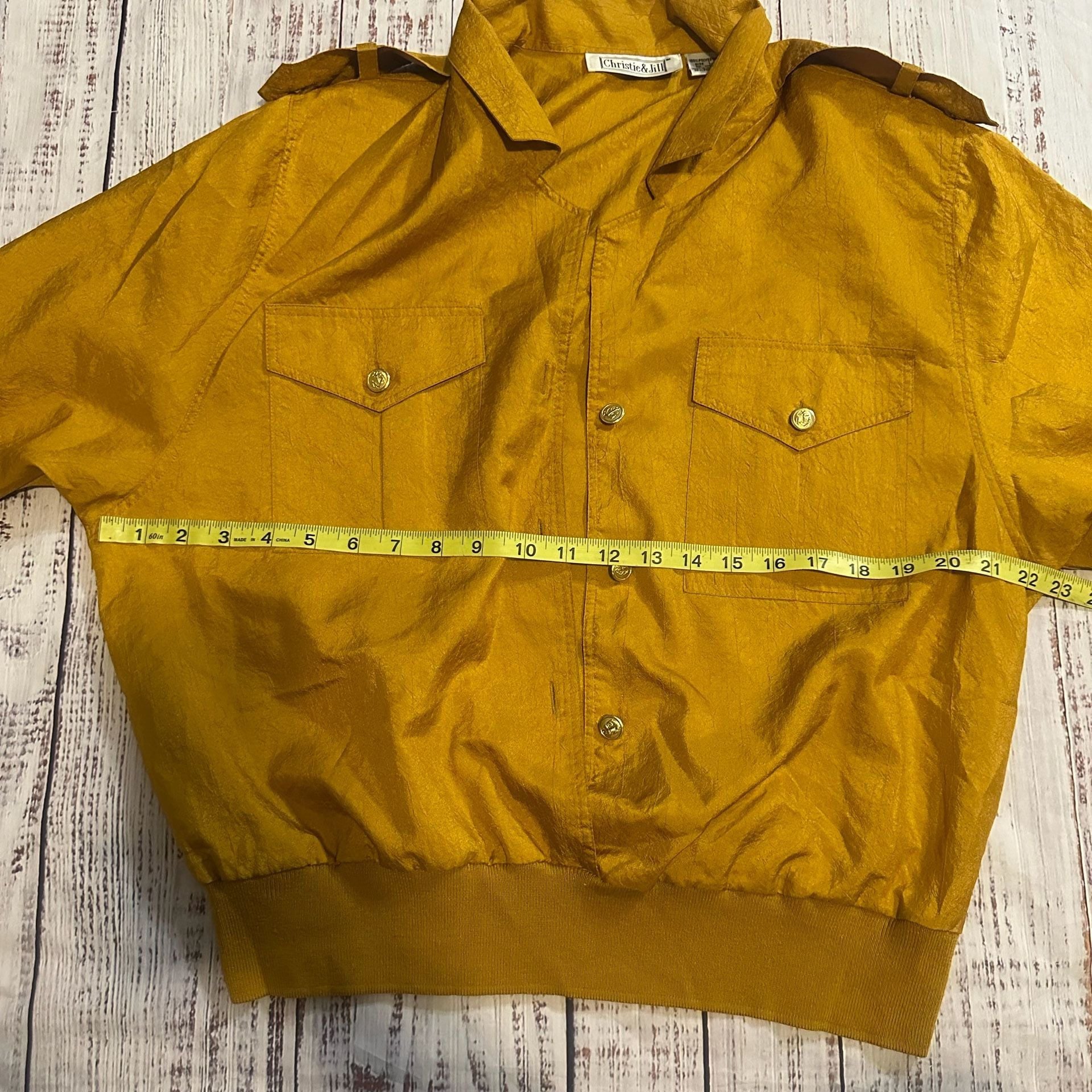 Christie & Jill Vintage Mustard Yellow Button Down Pocket Top-L 4