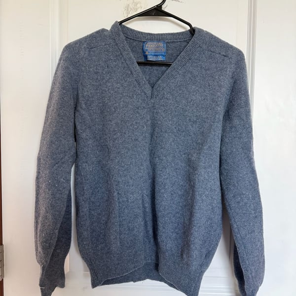 Vintage 80s Pendleton V-Neck Sweater Size M Blue Virgin Wool Pullover