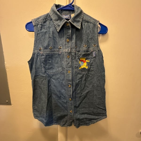 Disney Pooh Sleeveless Denim Shirt Size S Winnie The Pooh Embroidered