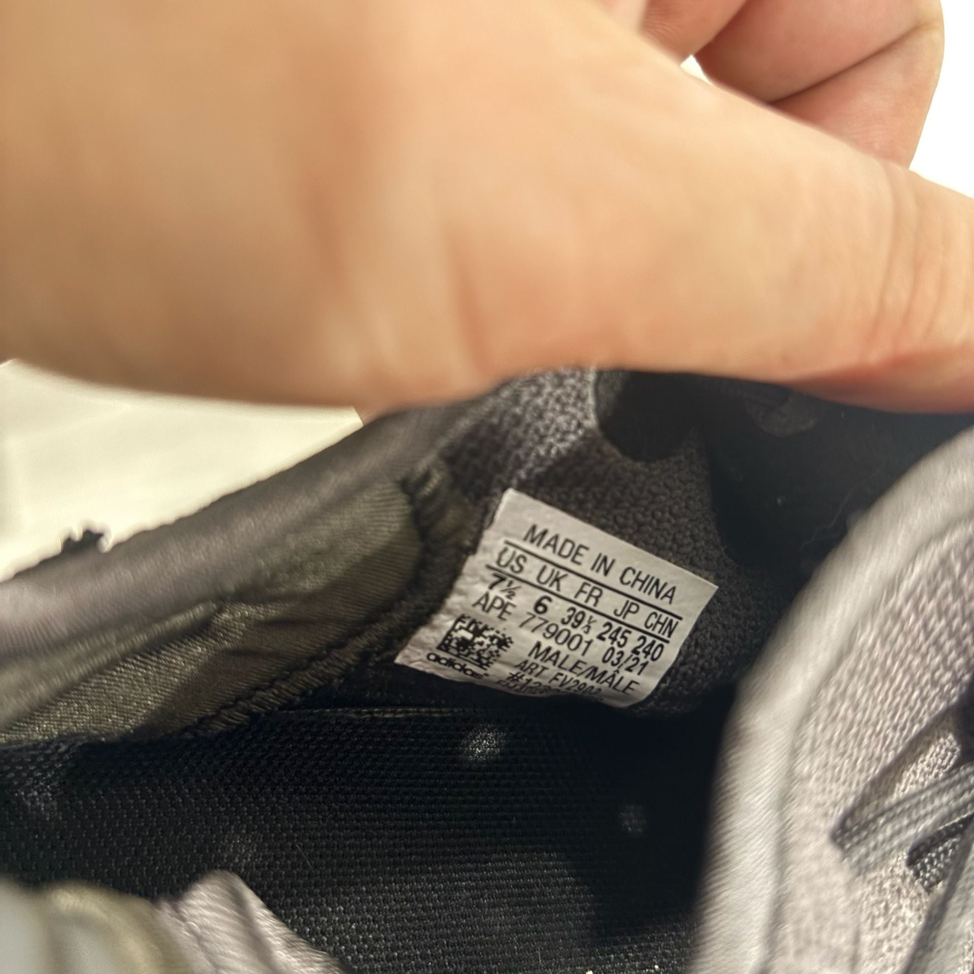 Adidas Yeezy Boost 350 V2 Cinder Sneakers 9