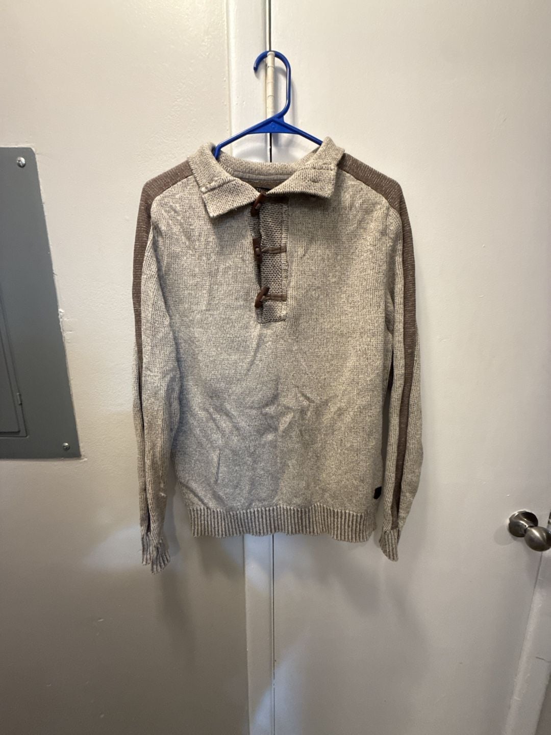 Trash Nouveau Toggle Sweater Size M Tan Brown Collar 2