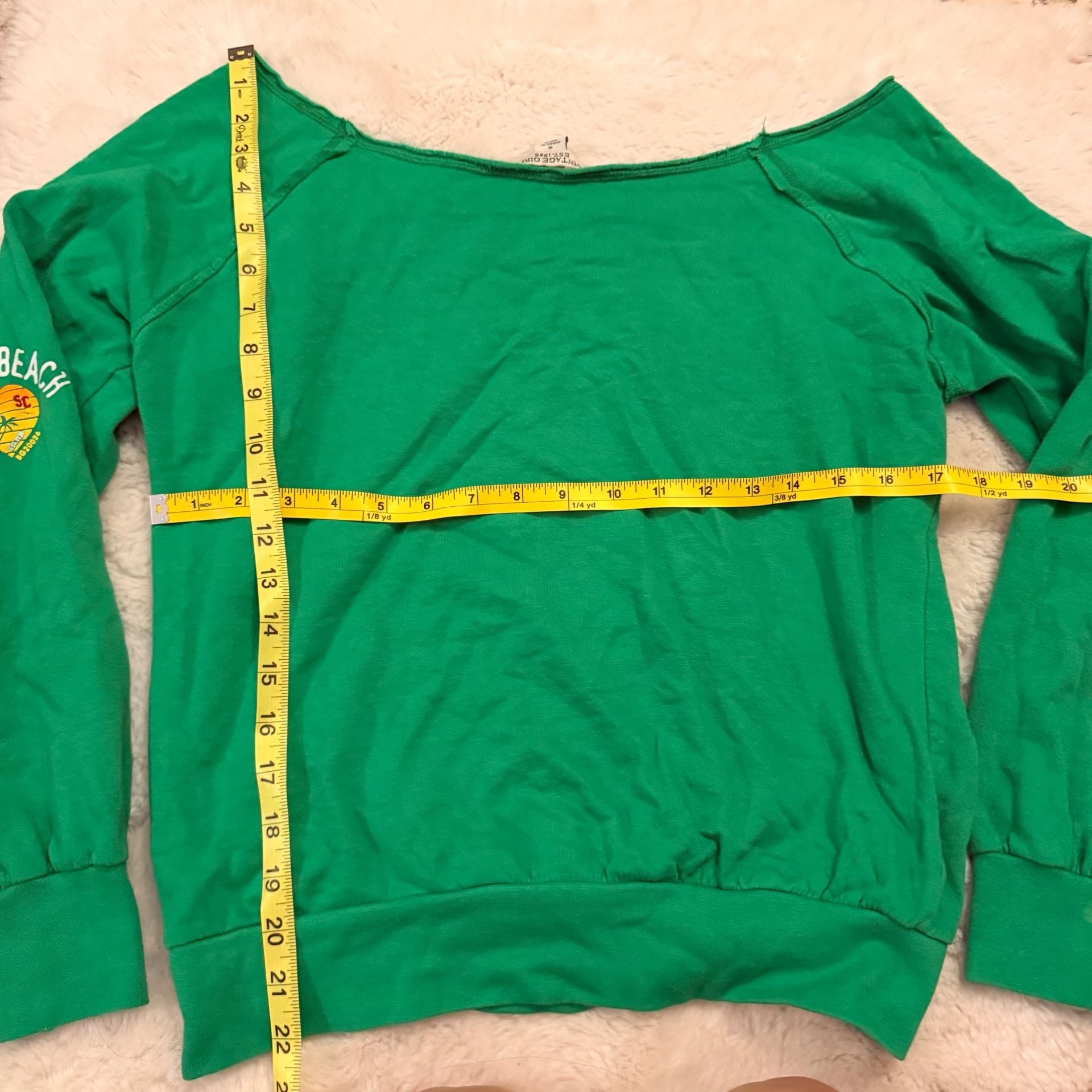 Vintage Girl Myrtle Beach Sweatshirt Size S Green Off-The-Shoulder 8