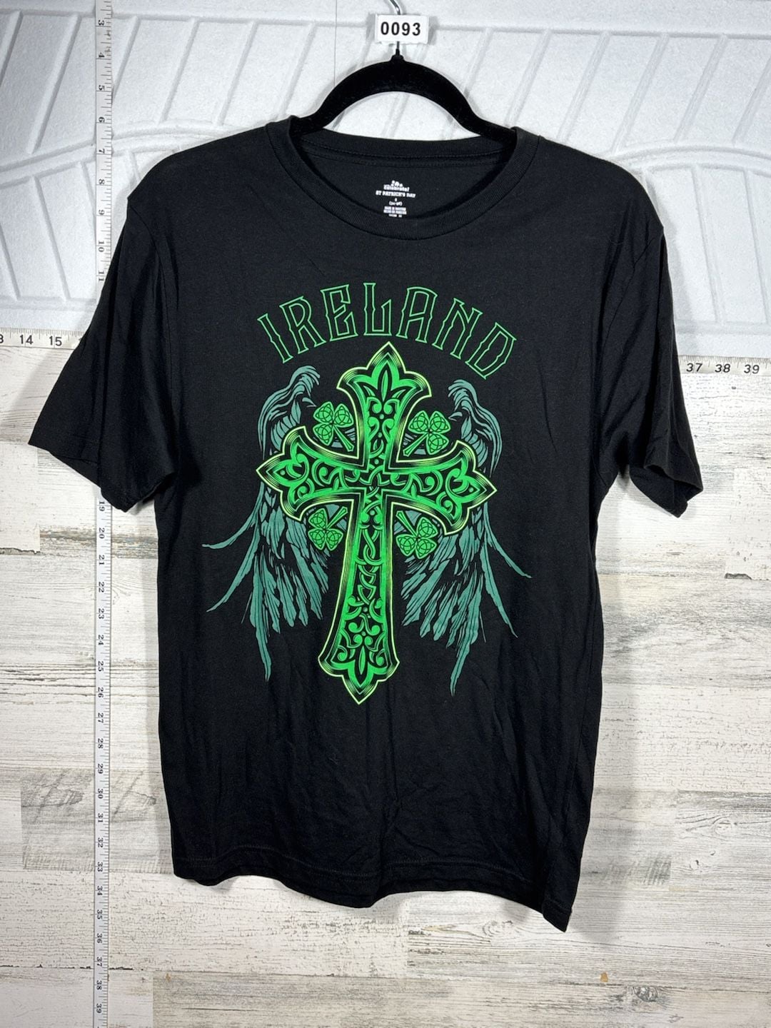 Way To Celebrate Ireland St Patricks Day T-Shirt Size S Black Celtic Cross 3