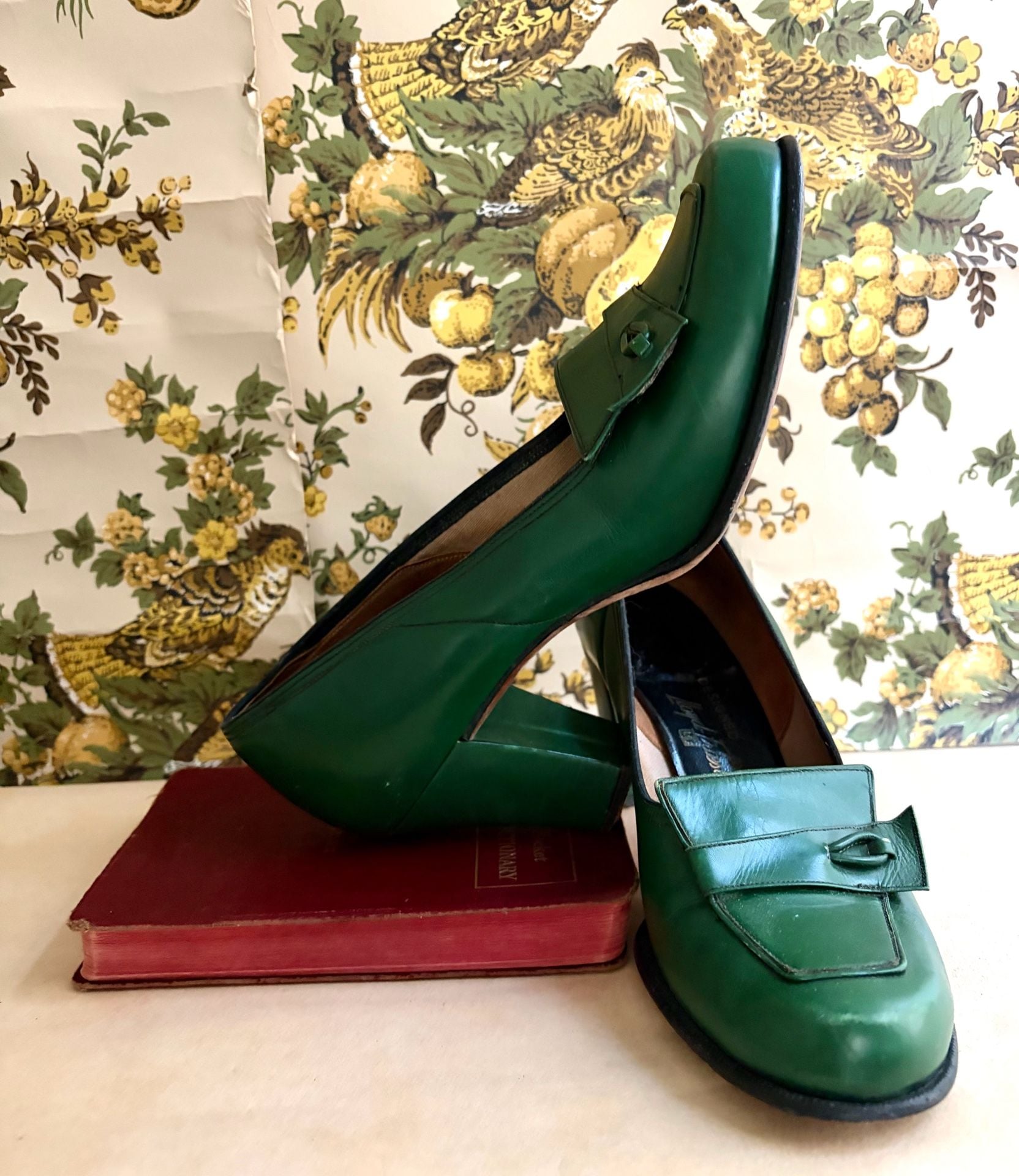 Vintage Green Leather Pumps Chunky Heel Loafers Retro 1960s Women’s Shoes US Size 7 Carmellettes 3