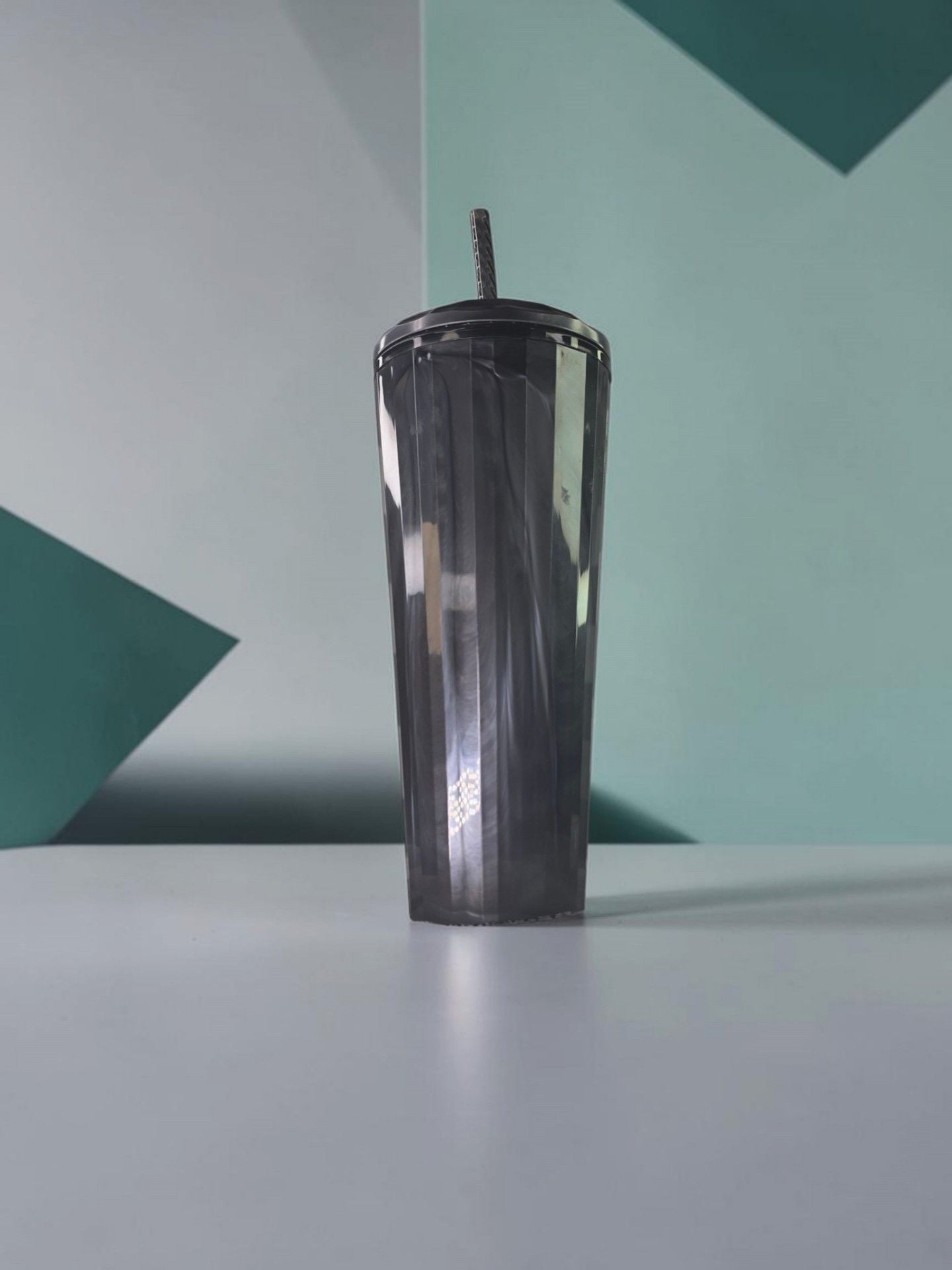 Starbucks Cold Tumbler 24 OZ Black Pearl Marbled Pleated 2