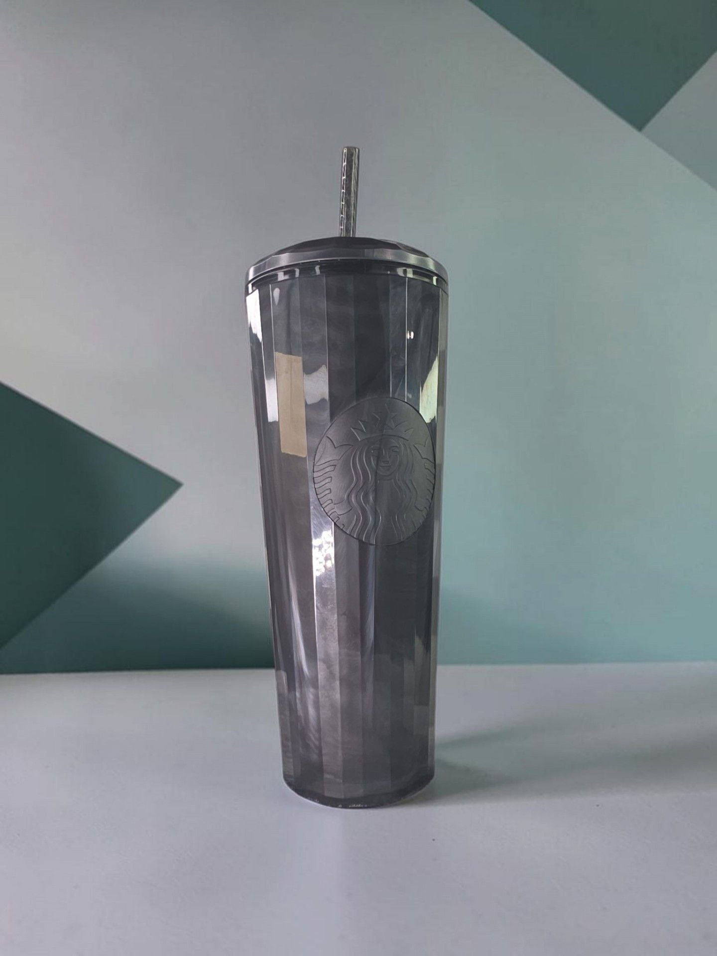Starbucks Cold Tumbler 24 OZ Black Pearl Marbled Pleated 4
