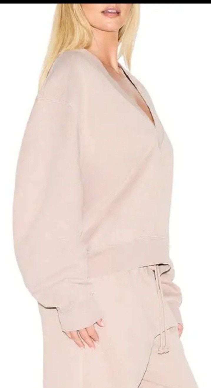 Skims Boyfriend Fleece V Neck Pullover Size MEDIUM Light Fawn 3