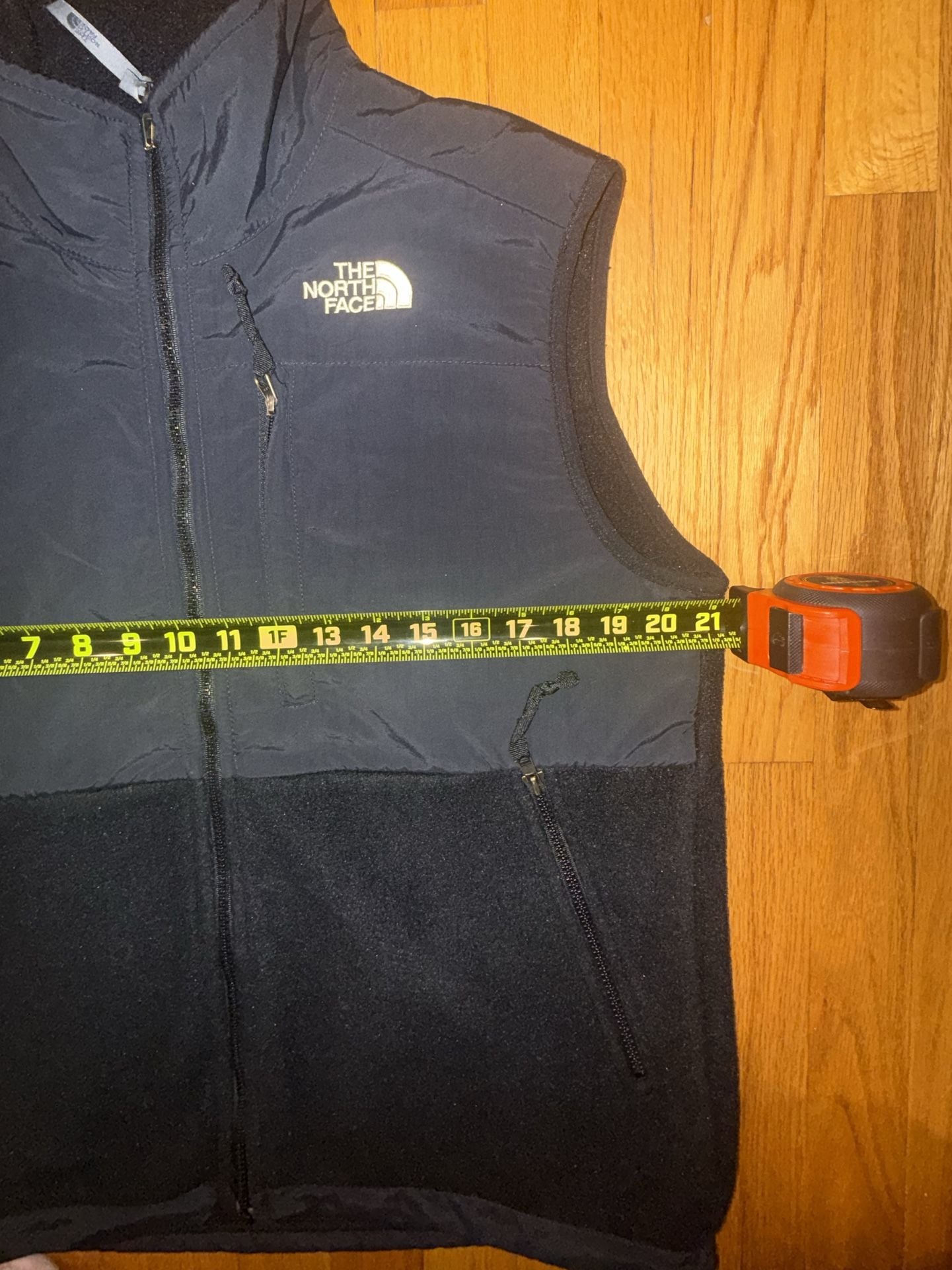 The North Face Denali Fleece Vest Women’s Size Medium Black Full Zip Clean 6