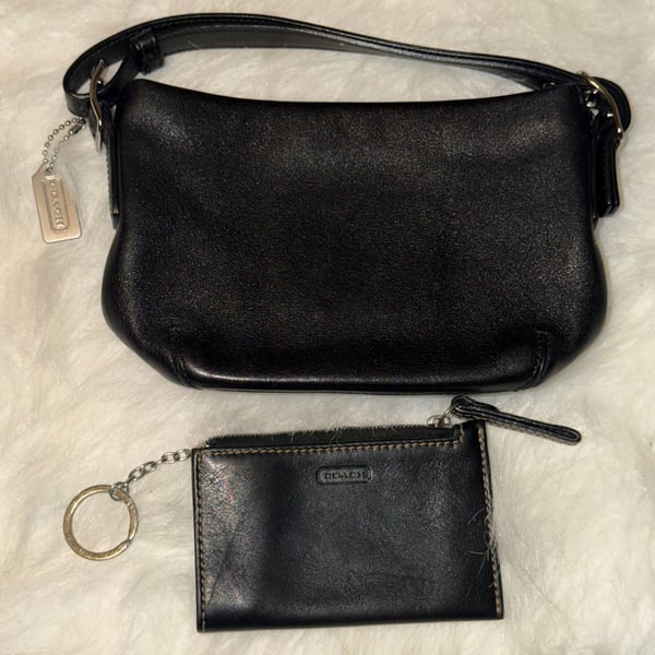 Coach Black Leather Shoulder Bag And Wallet