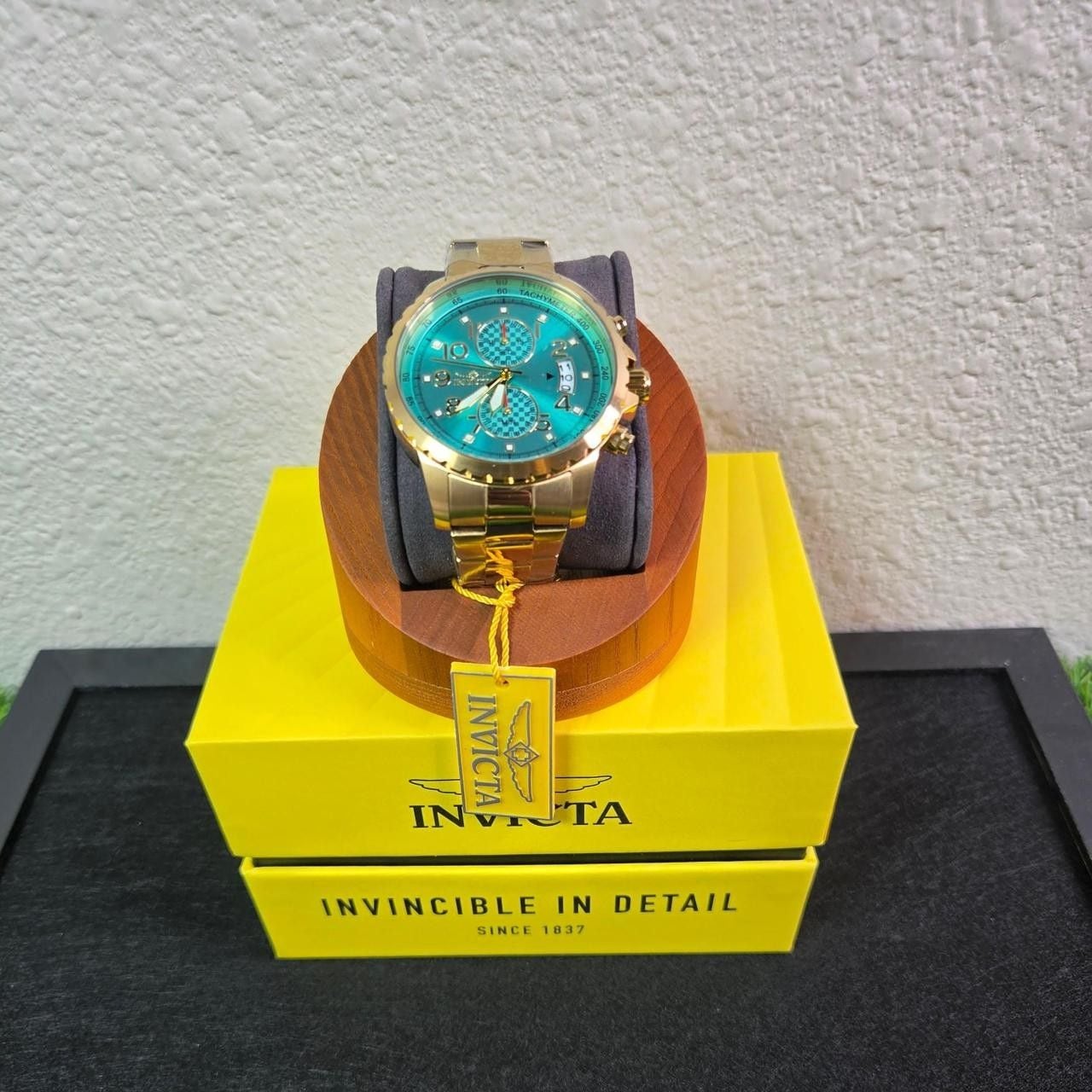 Invicta Chronograph Gold-Tone Turquoise Dial Watch 3