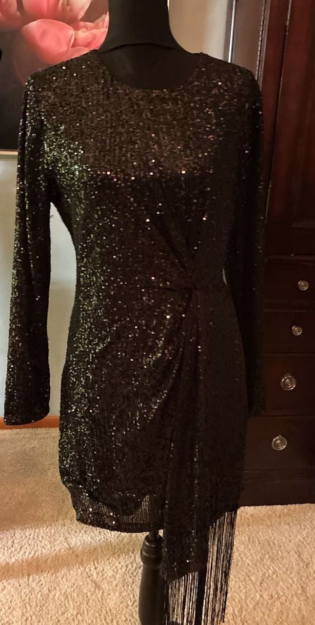 Belle Badgley Mischka Dress Size 10 Black Sequin Long Sleeve A813 10