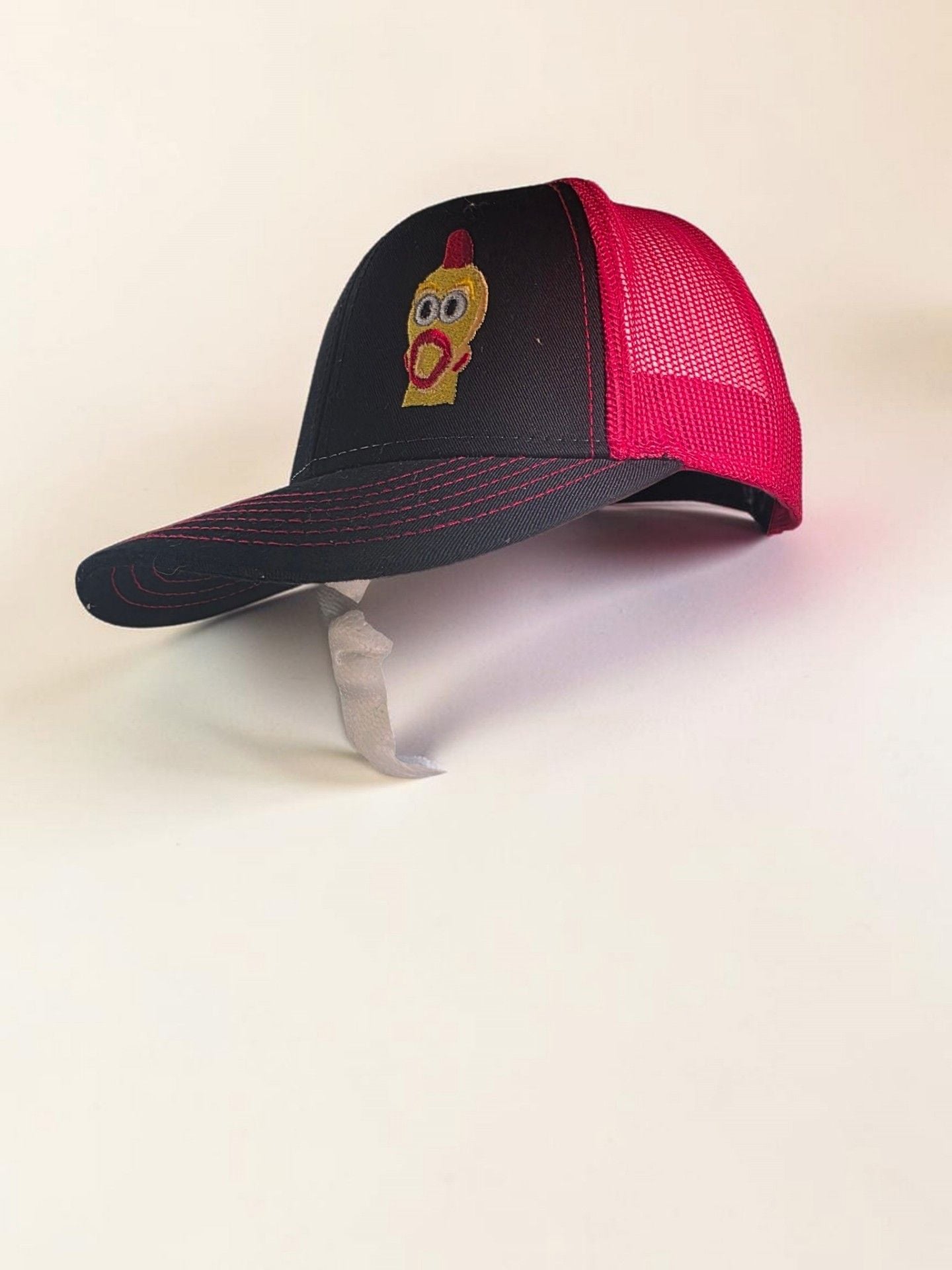 Dave's Hot Chicken Trucker Hat Black Red Mesh Snapback 4