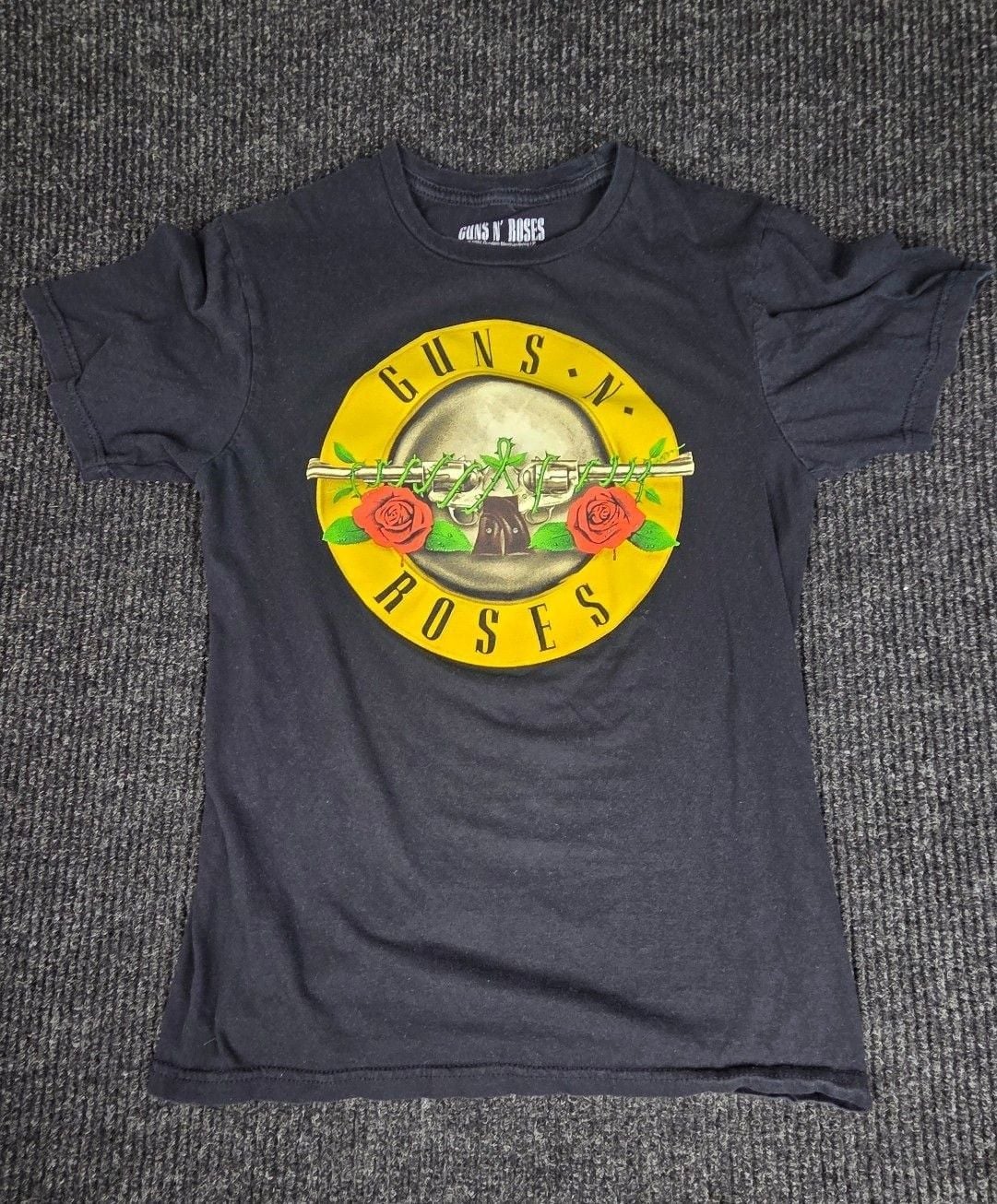 Guns N' Roses T-Shirt Size S Black Classic Logo Band Tee 2