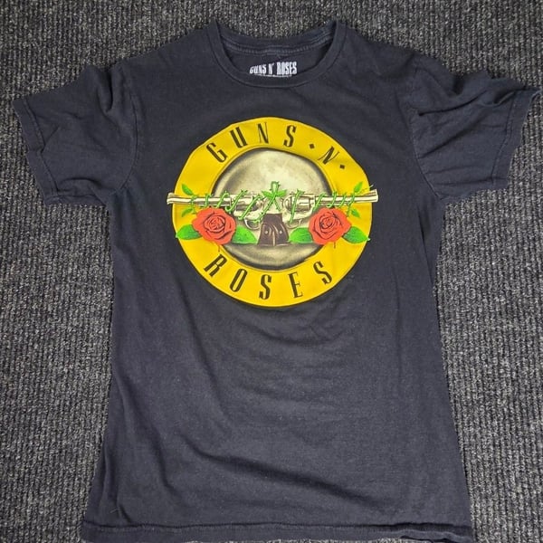 Guns N' Roses T-Shirt Size S Black Classic Logo Band Tee
