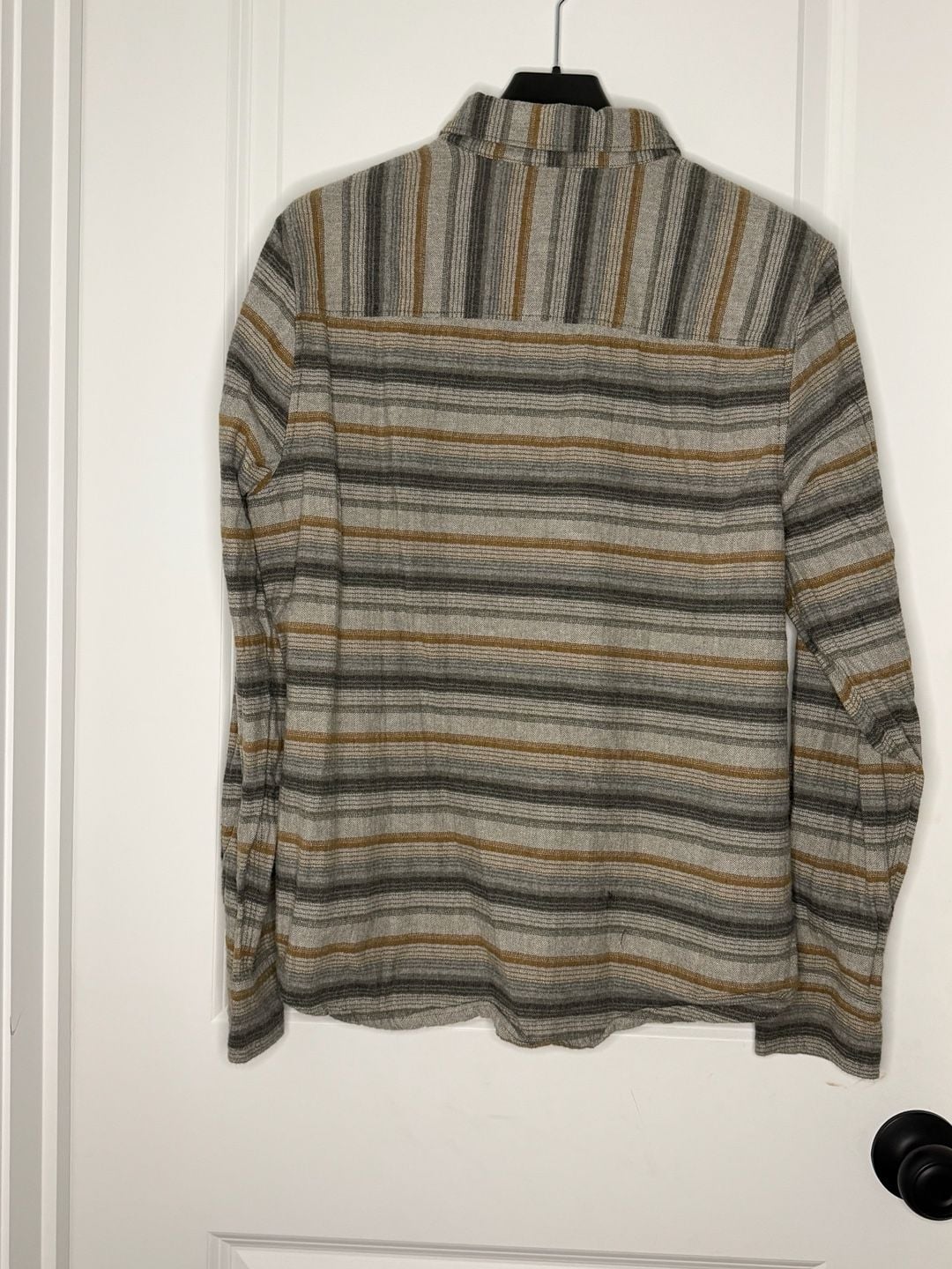 Jeremiah Long Sleeve Button Up Shirt Size M Multi Striped Flannel 3