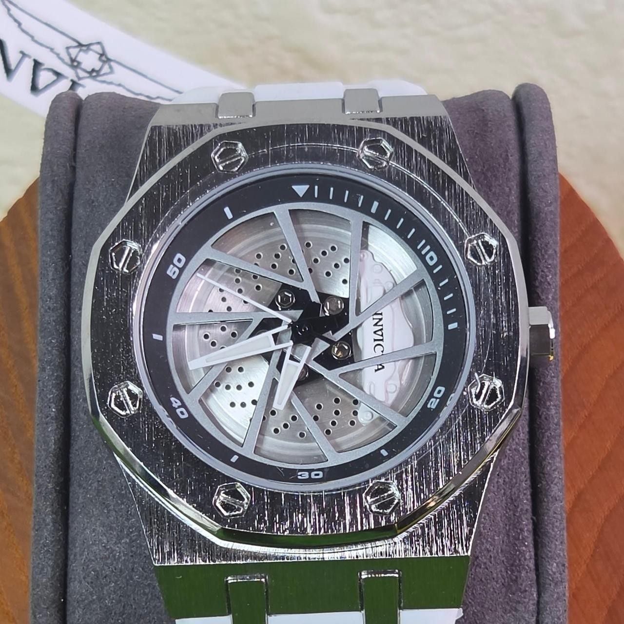 Invicta Speedway Rim Watch Model 70039 White Rubber Strap 3