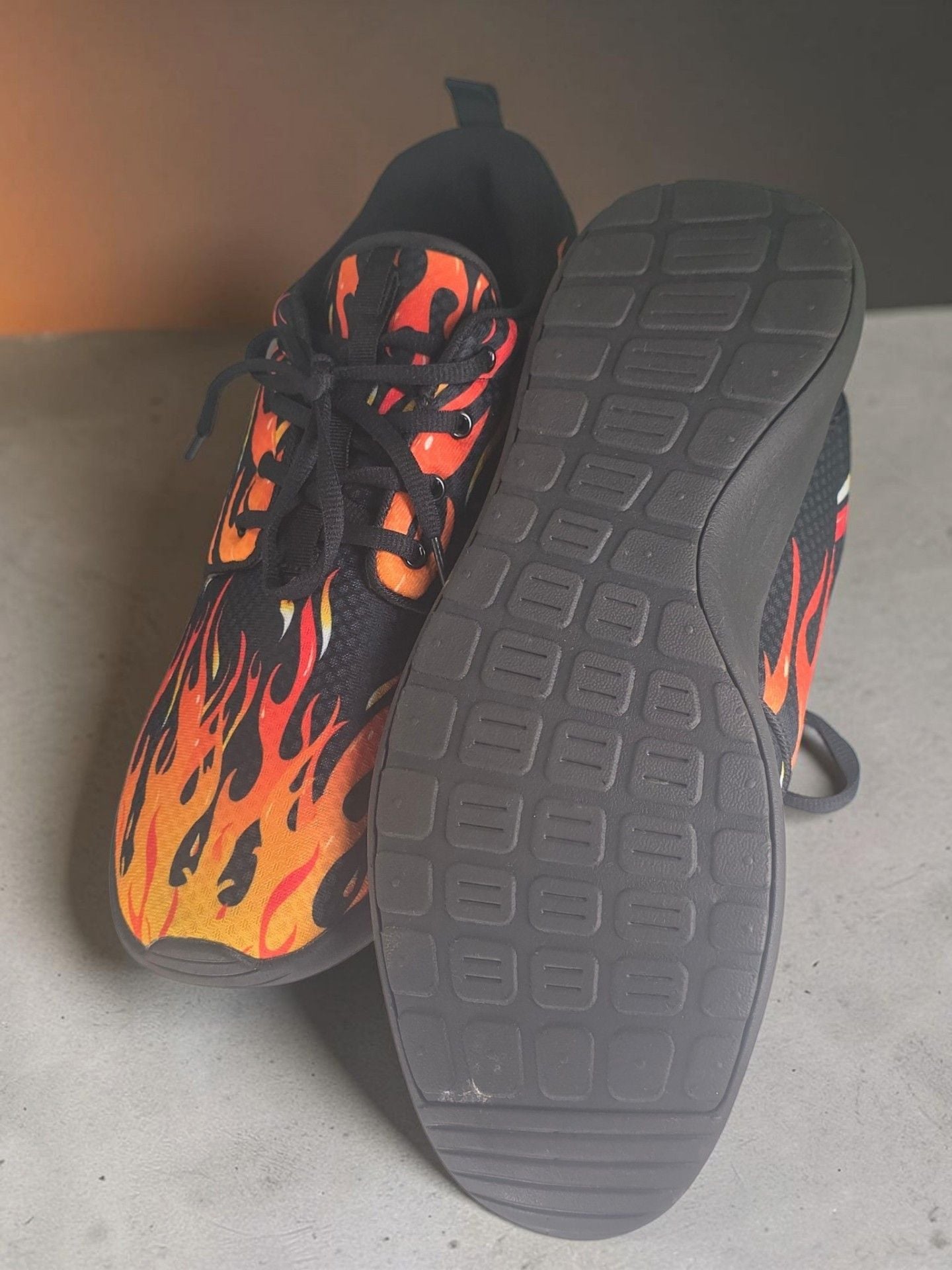Flame Print Mesh Sneakers Size 47 Black Orange Fire Pattern Sport Shoes 4