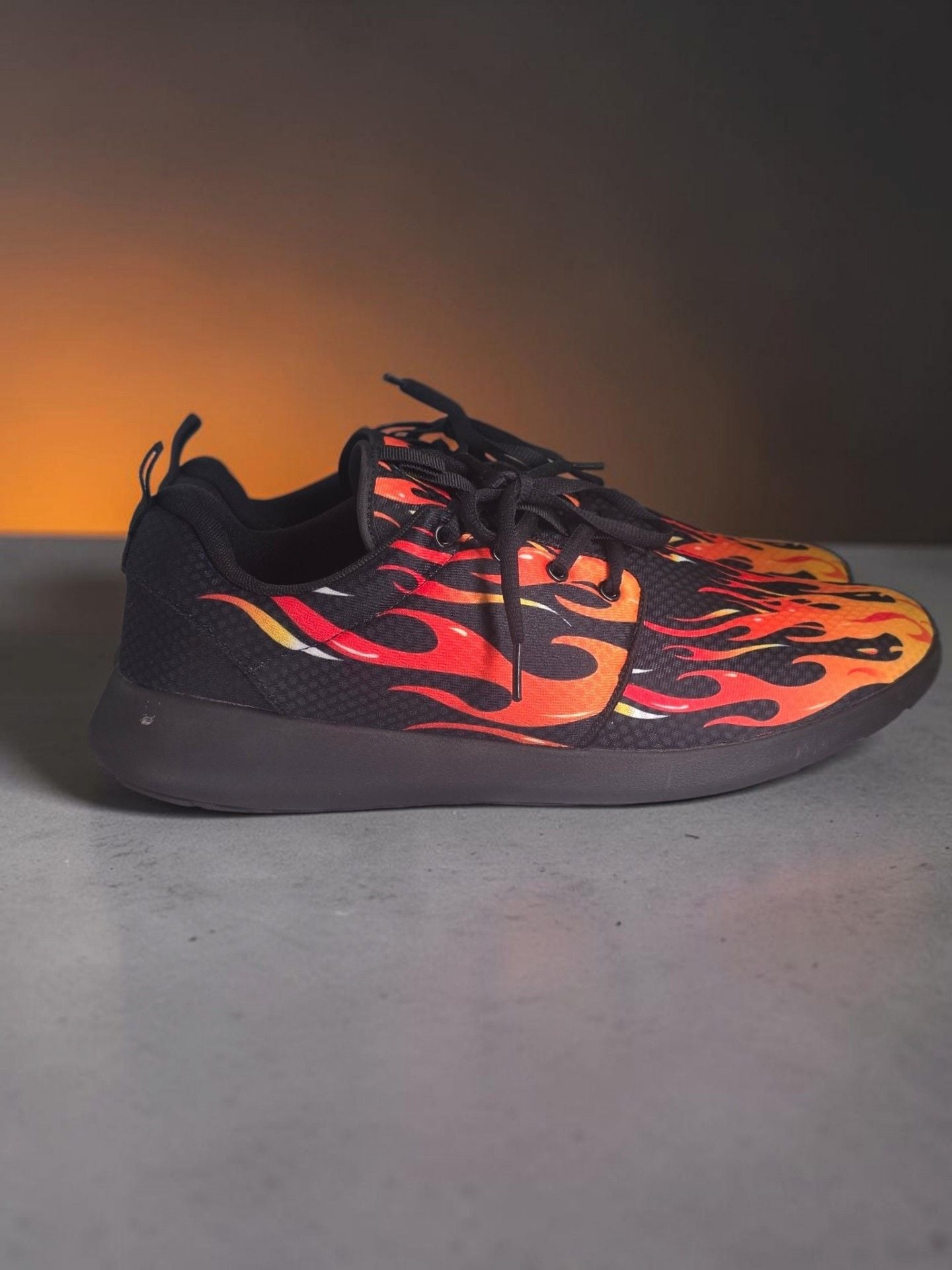 Flame Print Mesh Sneakers Size 47 Black Orange Fire Pattern Sport Shoes 8
