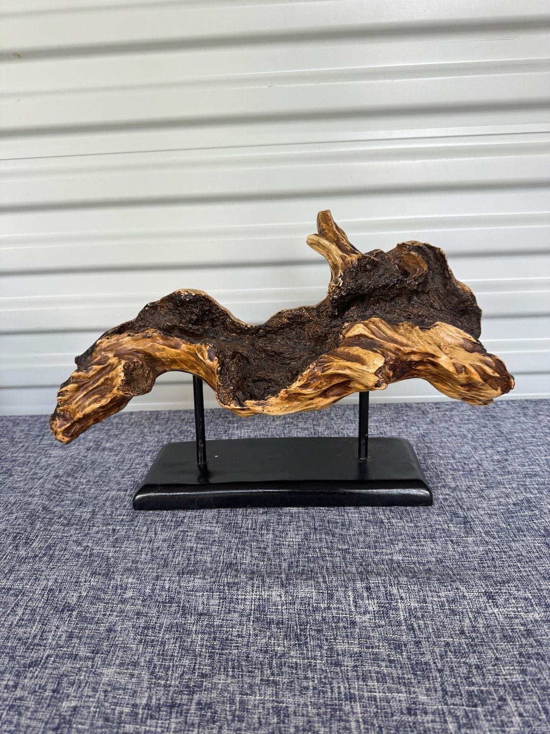 Driftwood Decor Sculpture On Stand 1