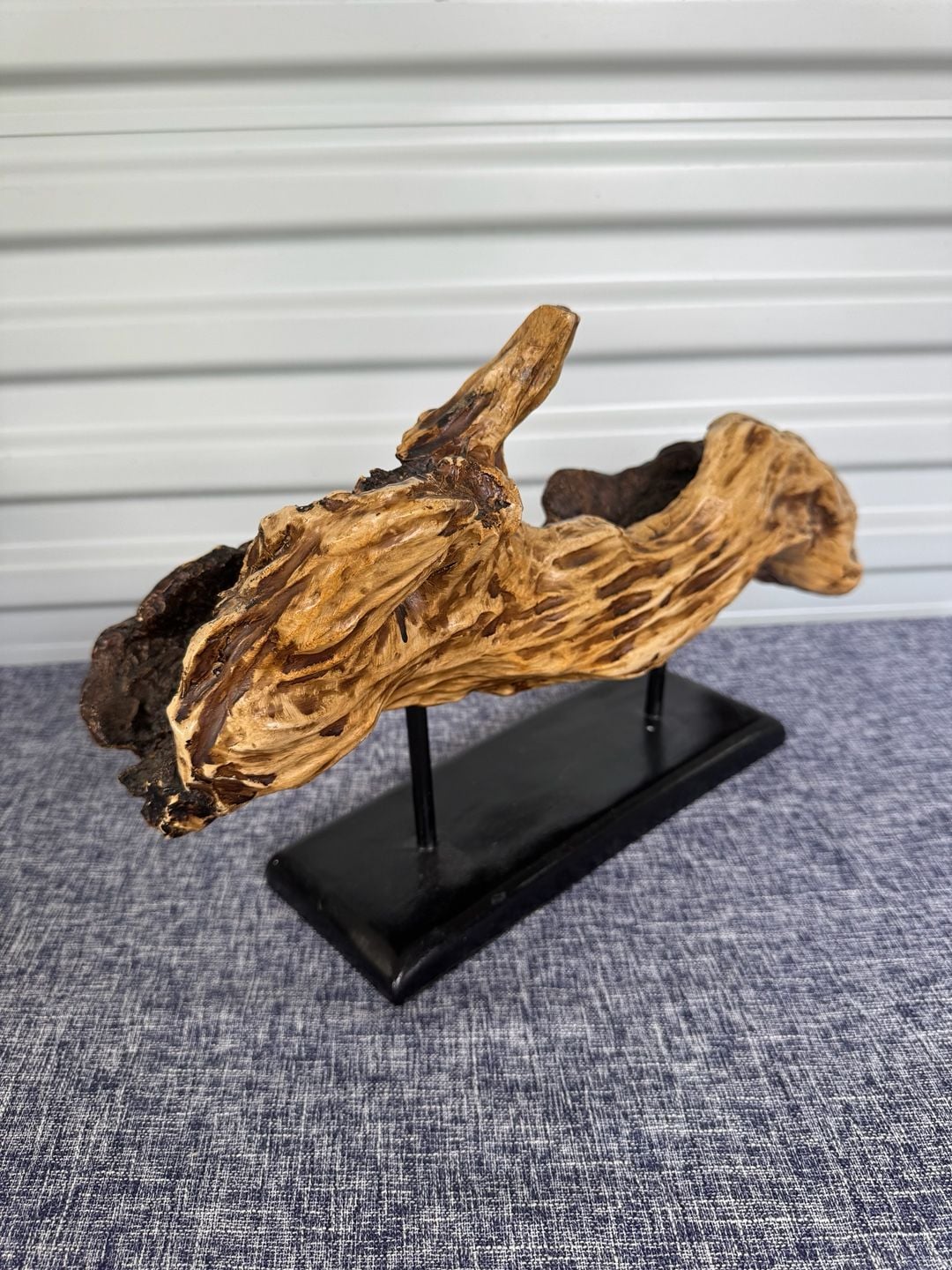 Driftwood Decor Sculpture On Stand 6