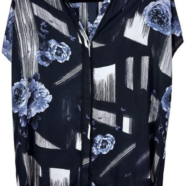 Simply Vera Vera Wang Blouse Size XL Black Blue Floral Short Sleeve Tunic
