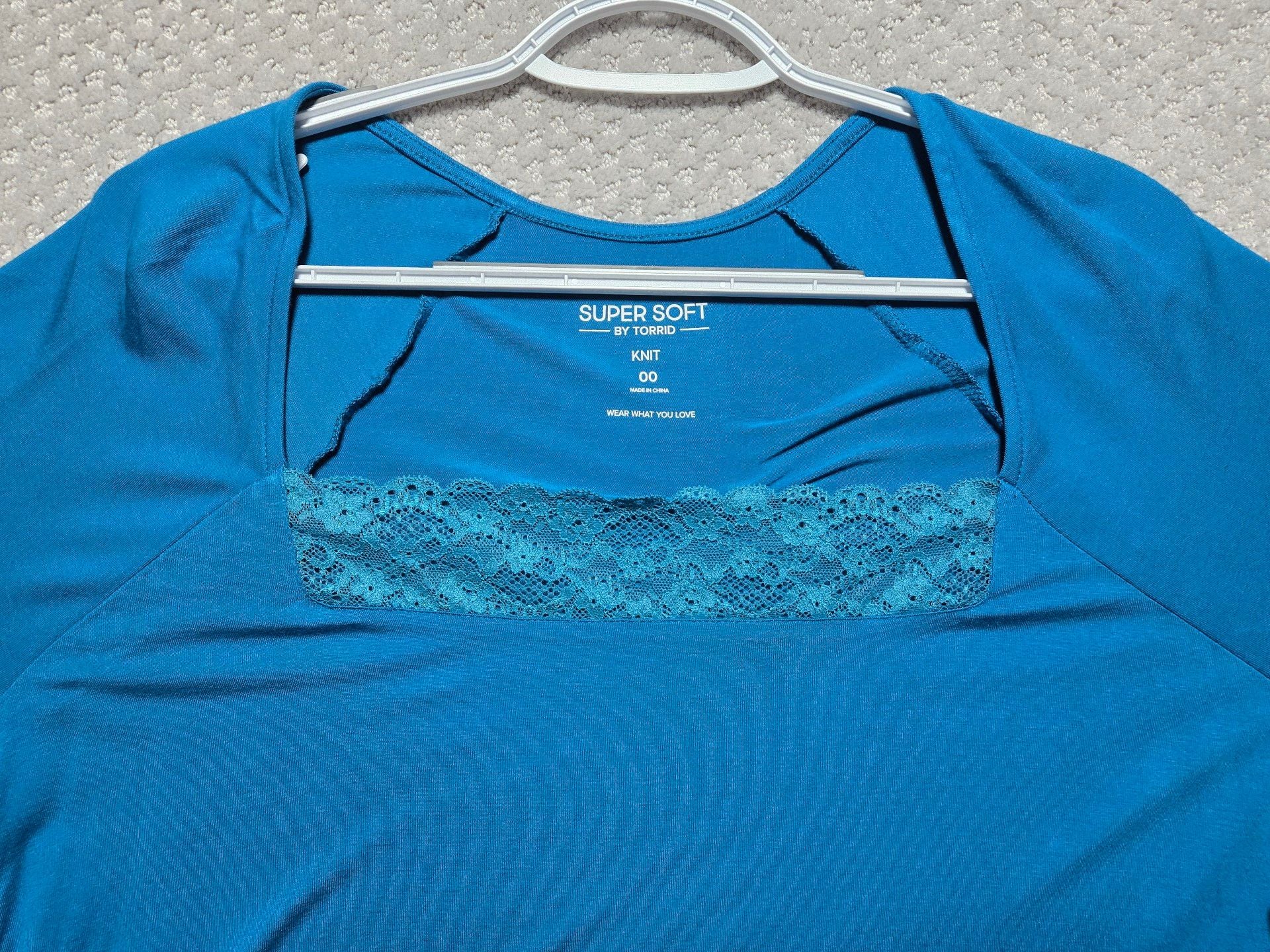 Torrid Supersoft Lace Inset Long Sleeve Top Size 00 Turkish Tile New 3