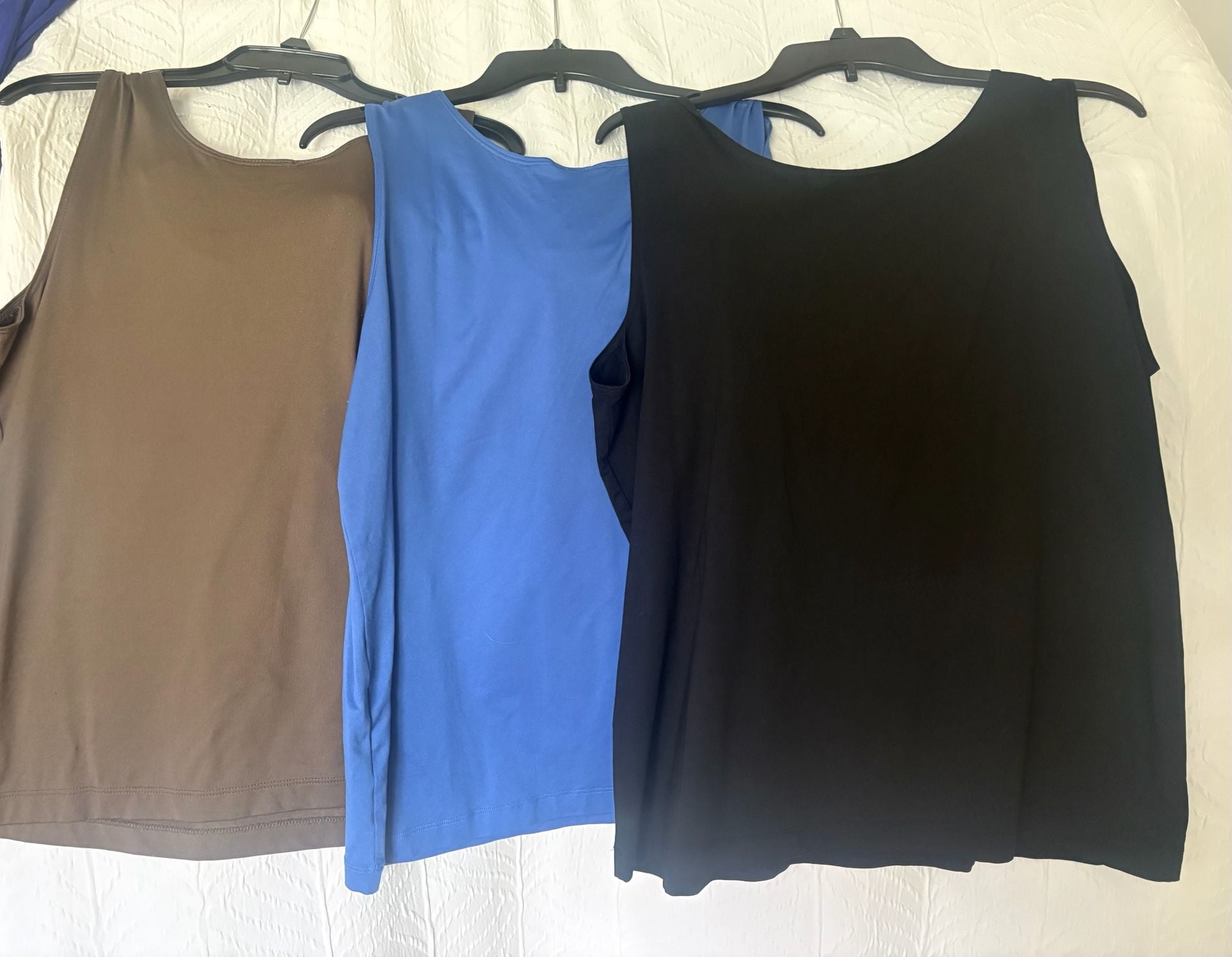 Chico's Microfiber Tank Size 3 Set of 3 Brown Blue Black 3