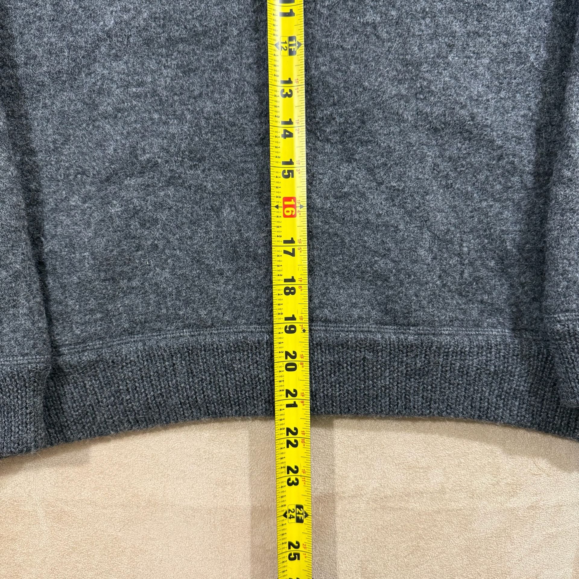DKNY Wool Sweater Size L 6