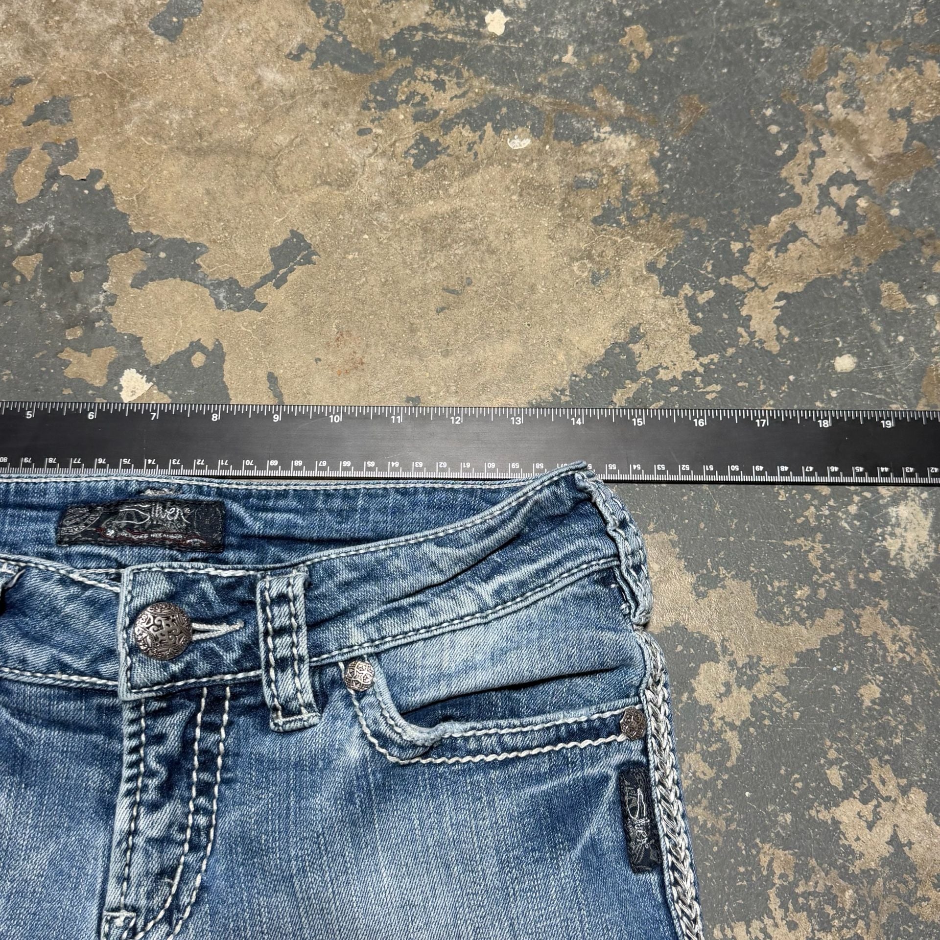 Silver Jeans Co. Suki Bootcut Jeans Medium Wash 6