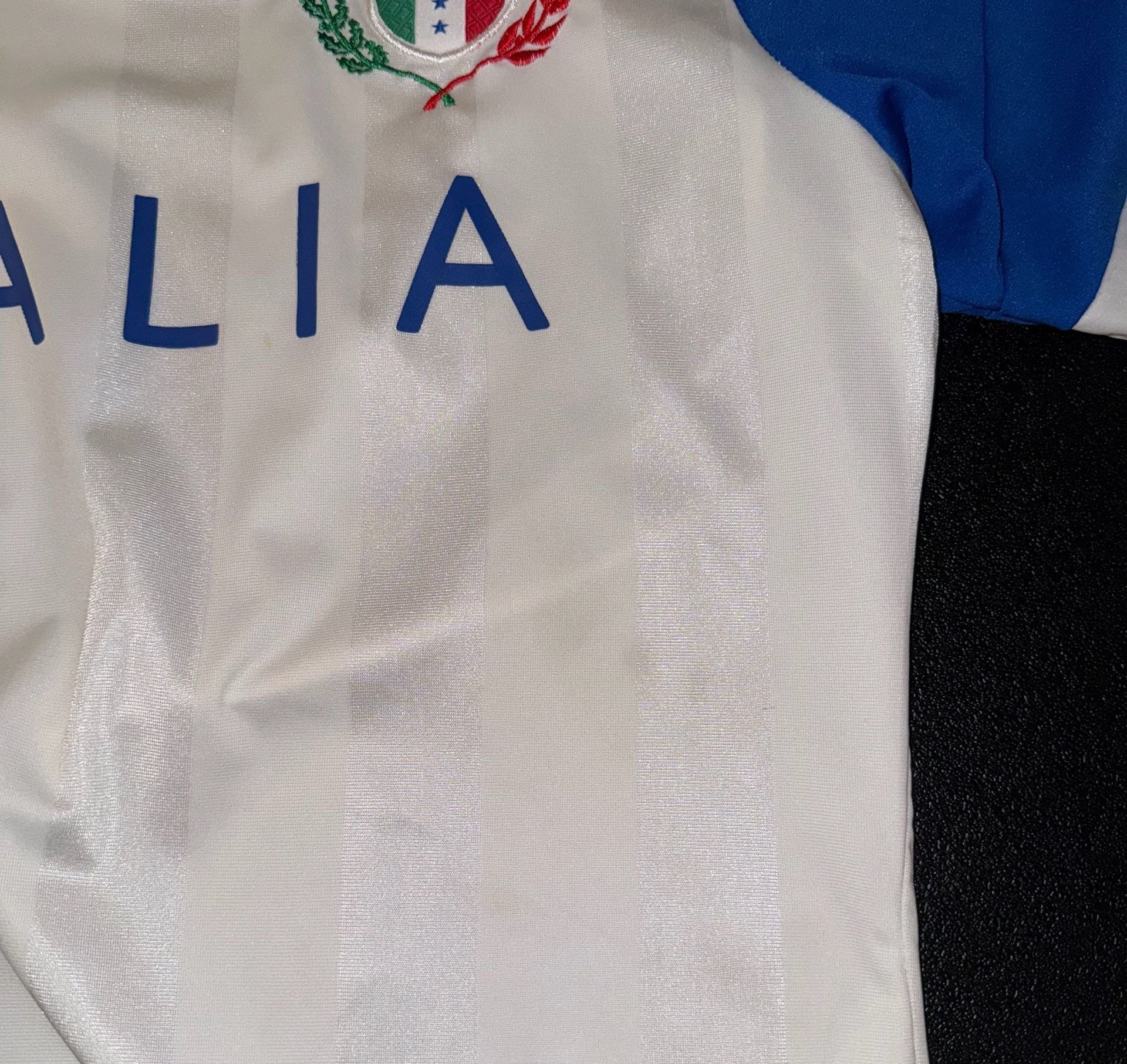 Umbro Italia Jersey Size M White Blue Soccer Jersey 7