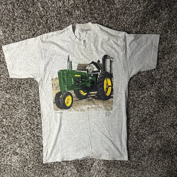John Deere Vintage 1947 B Tractor Graphic T-Shirt Gray
