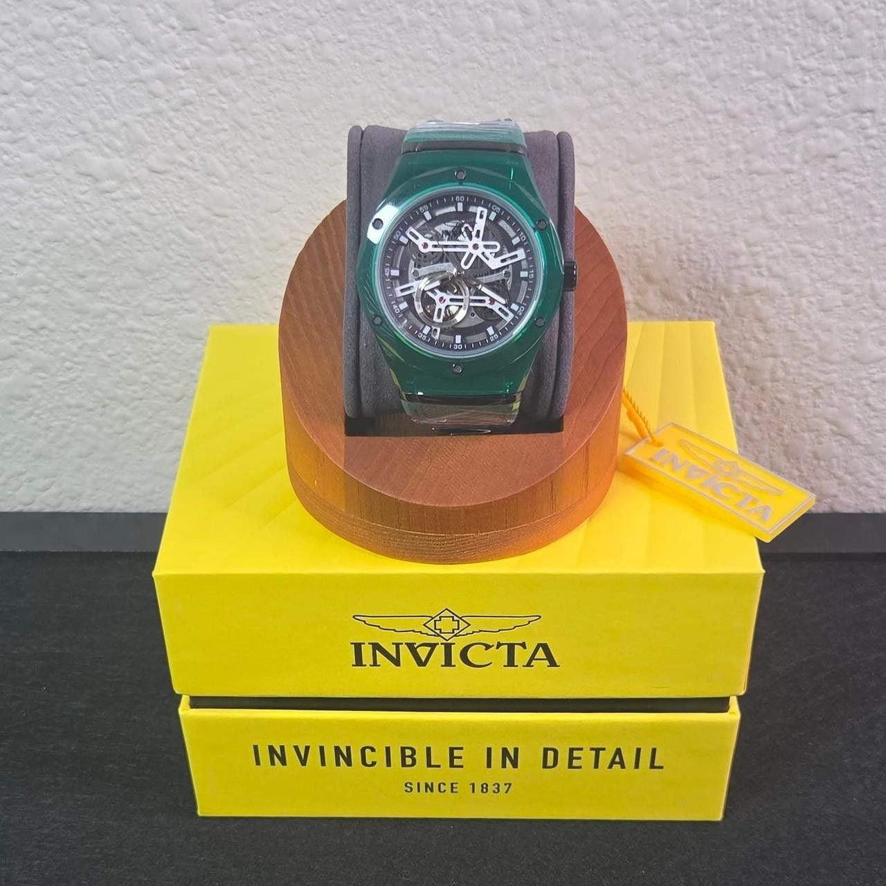 Invicta Speedway Skeleton Green Crystal Transparent Dial Watch 51117 5