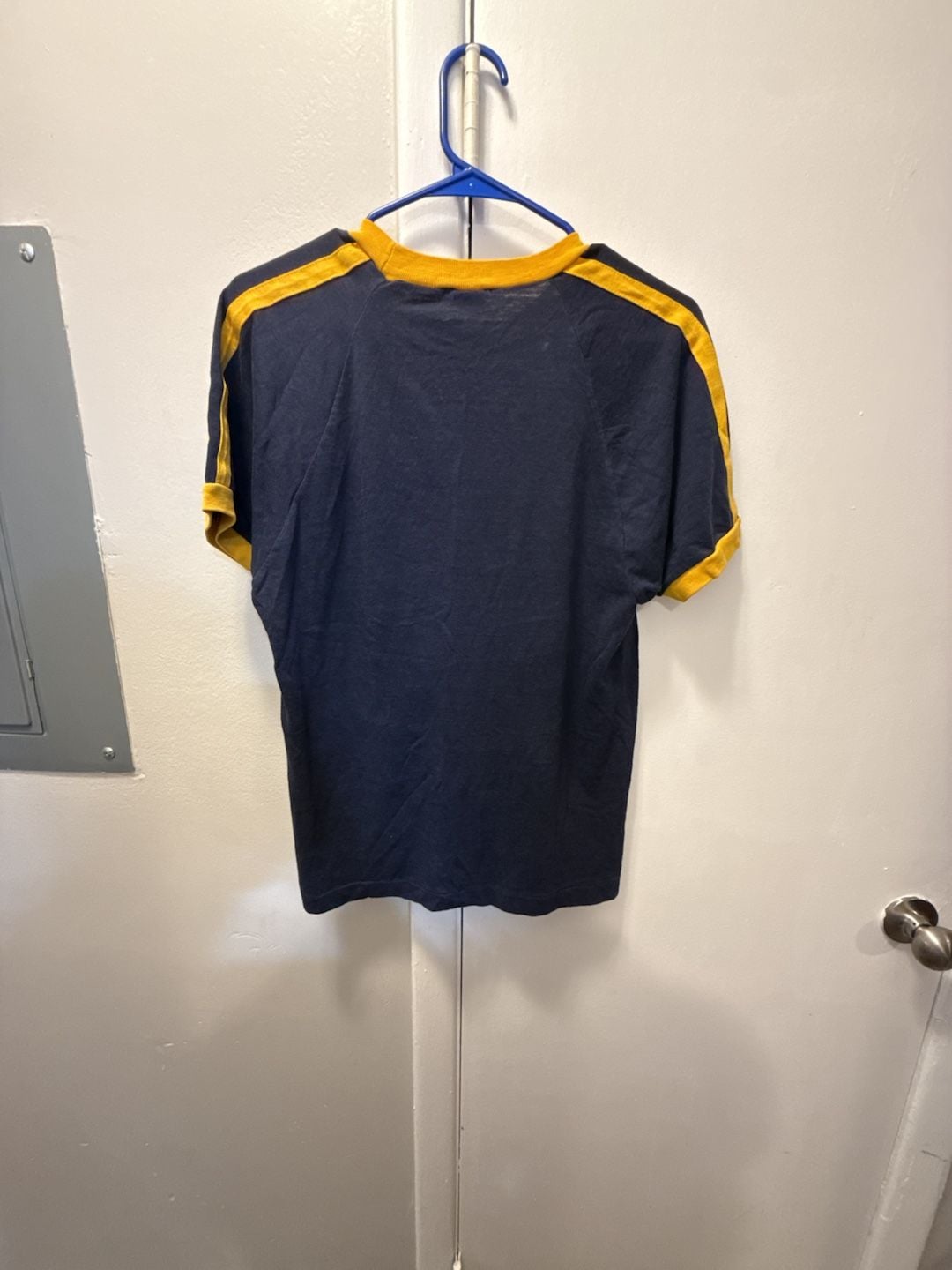 Champion Indiana State Ringer T-Shirt Size Large Vintage Navy Yellow 6