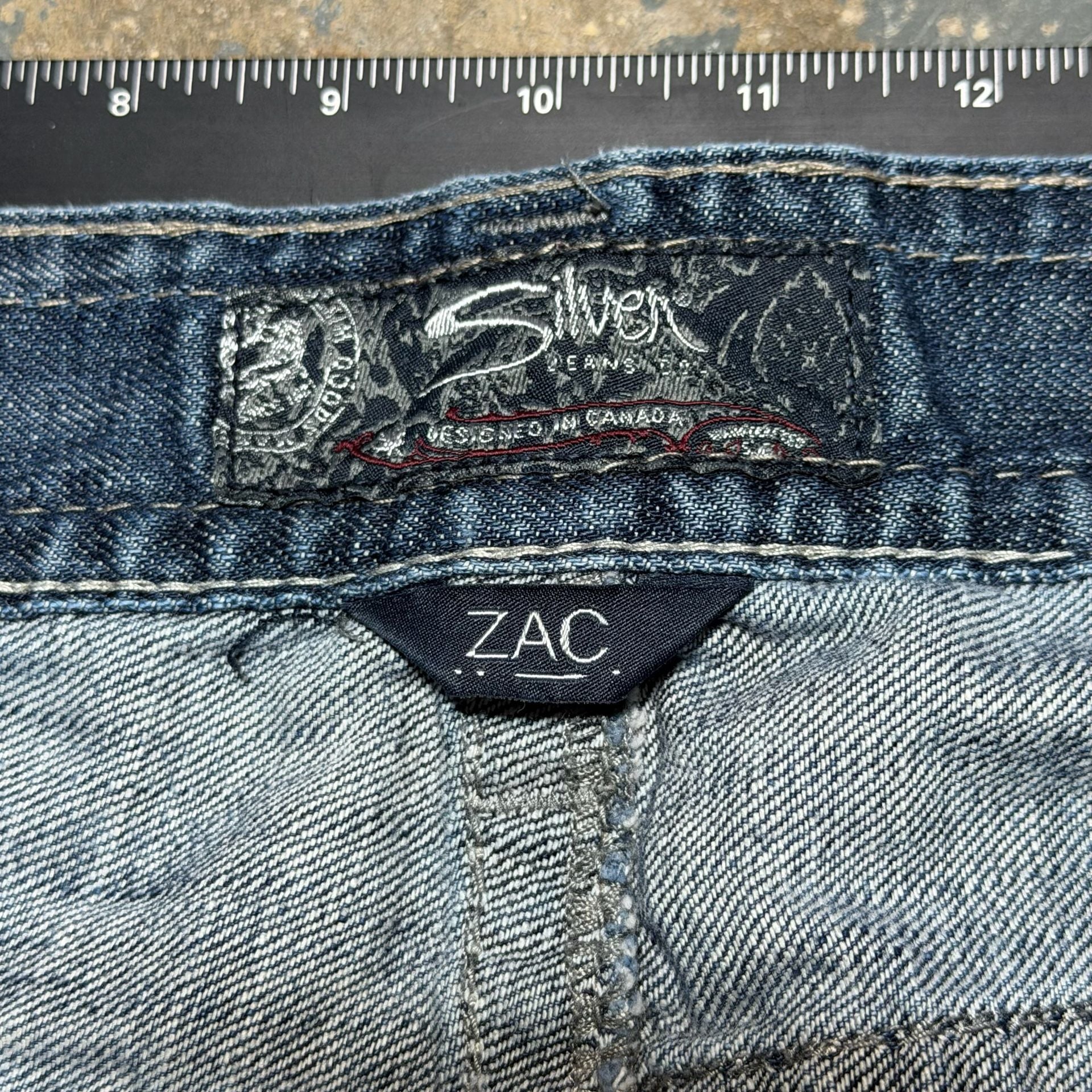 Product thumbnail 4