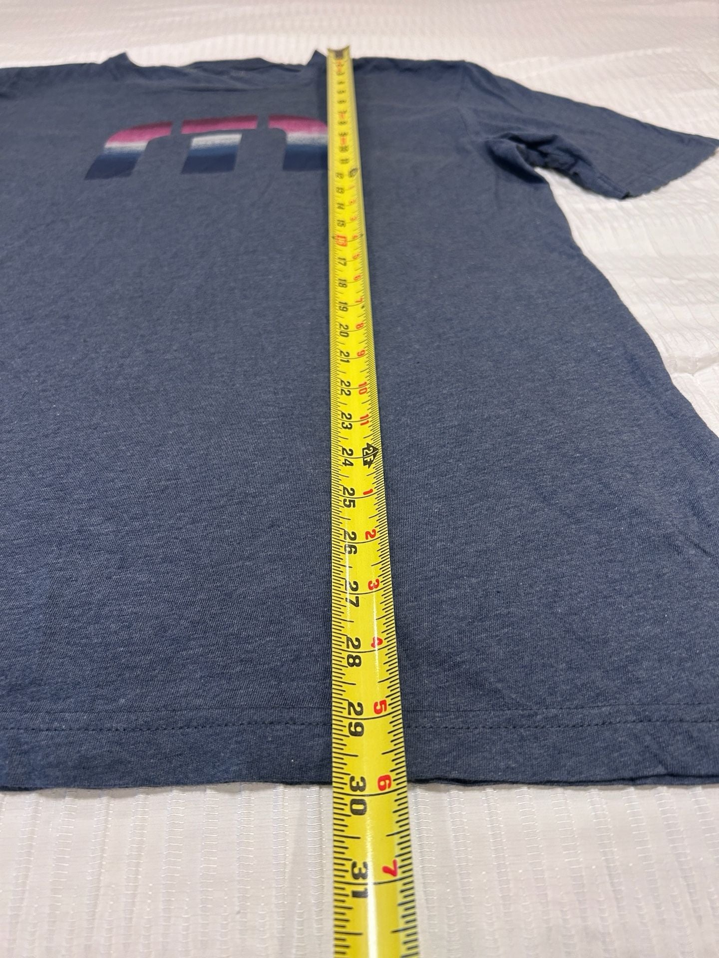 TravisMathew Sea Glass Tee Size M Blue Pima Cotton Graphic T-Shirt 6