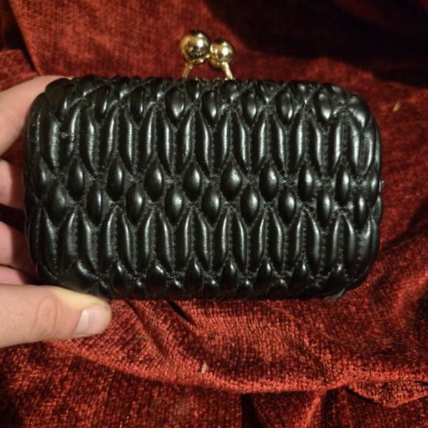 Mistique Quilted Clutch Black Gold Kiss Lock Evening Bag