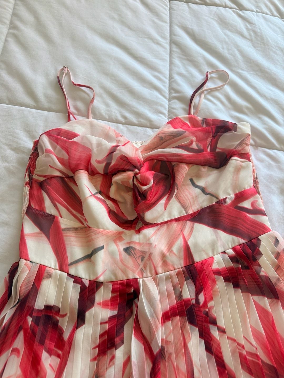 Privy Floral Pleated Jumpsuit Size L Red White Cutout Wide Leg 4