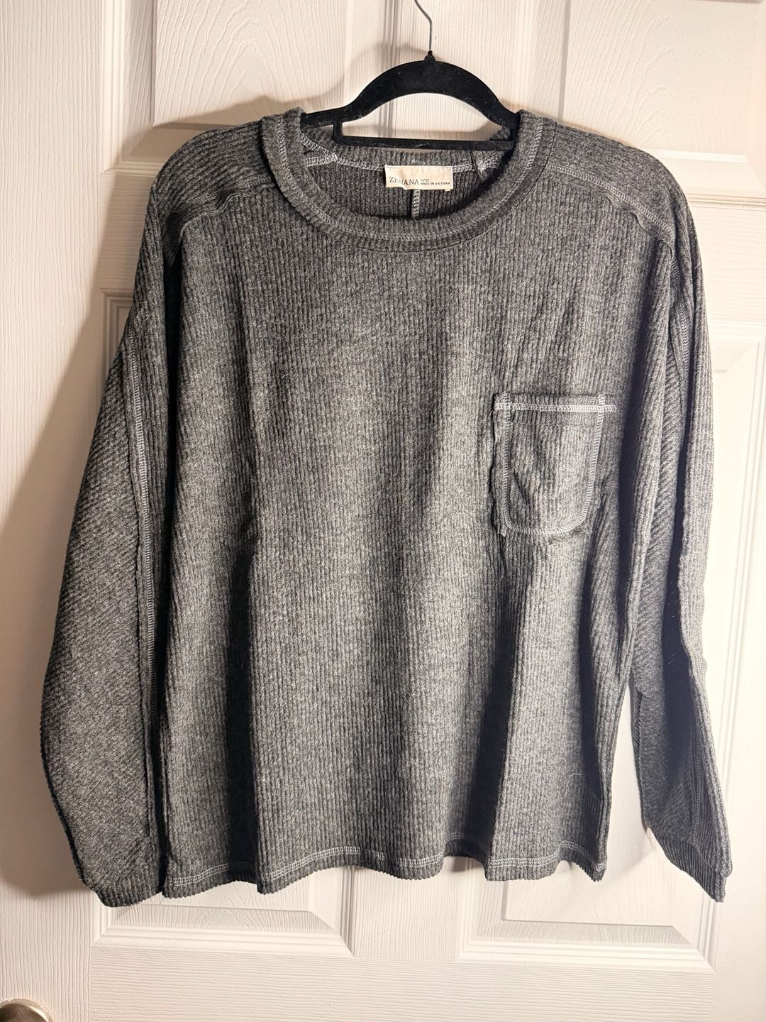 Zenana Long Sleeve Top Size S/M Gray Brushed Hacci Pocket 2