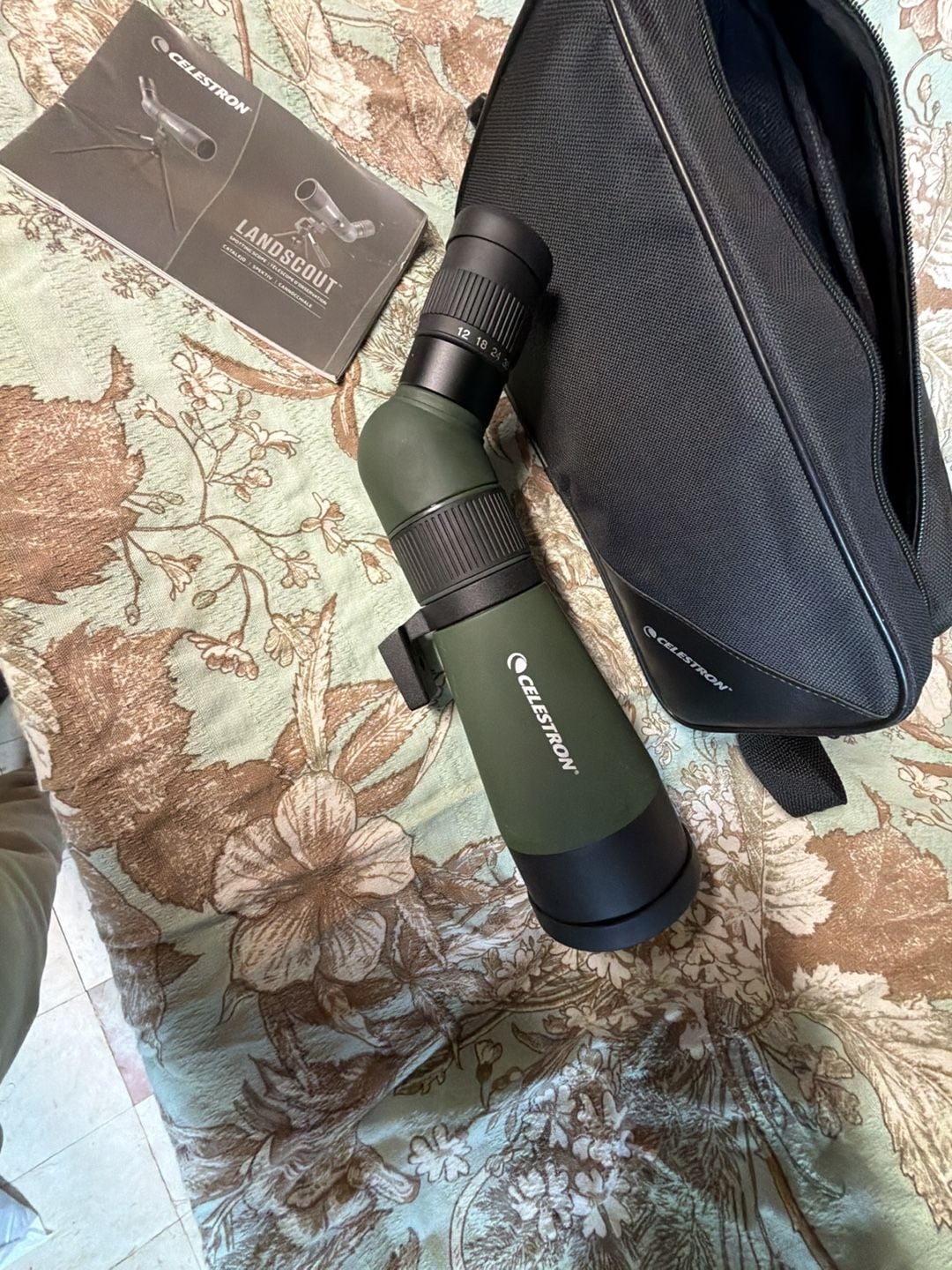 Celestron LandScout 50-60mm Spotting Scope with Case and Manual 2
