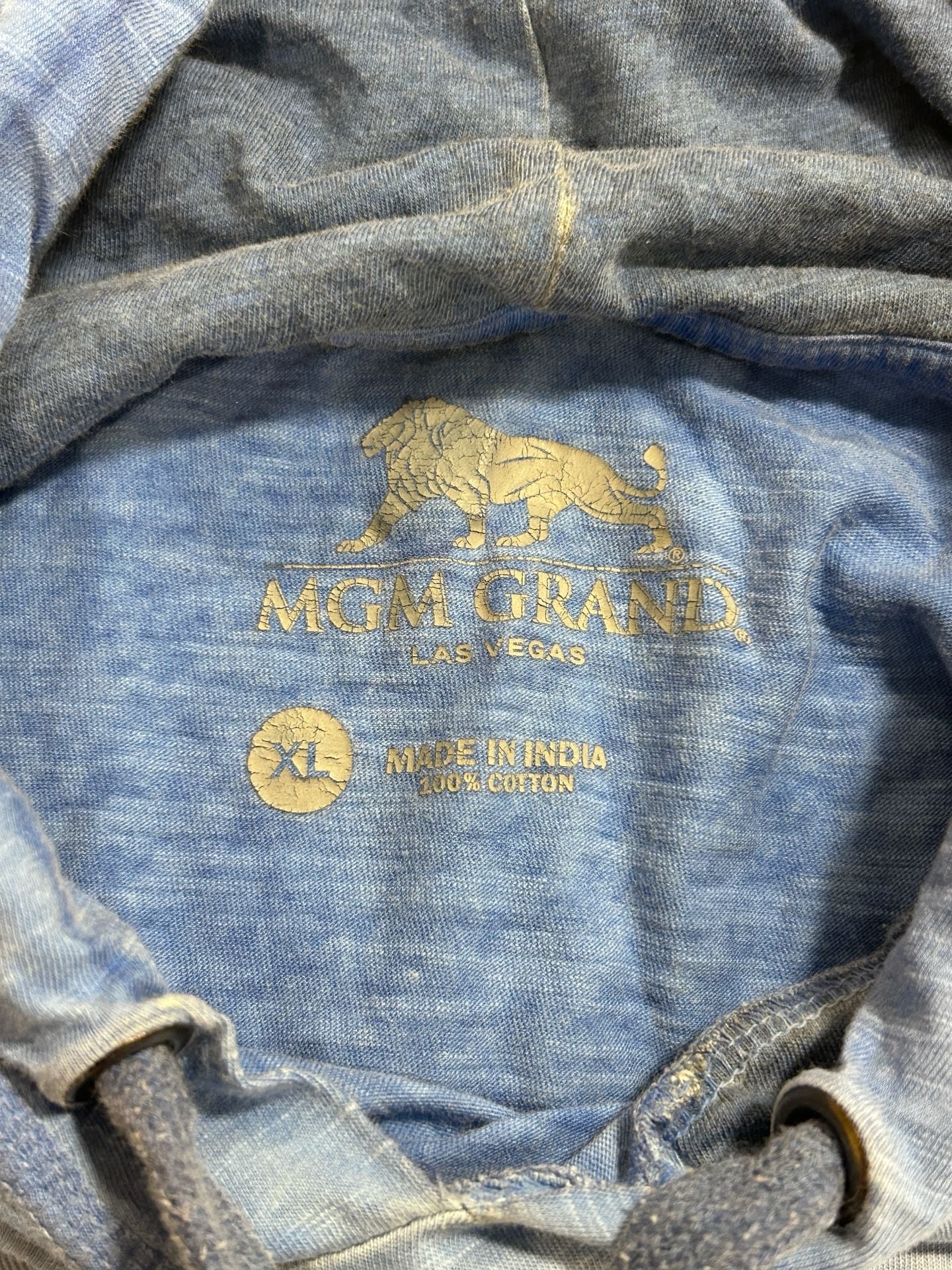 MGM Grand Hoodie Size XL Blue Lion Graphic Las Vegas 5