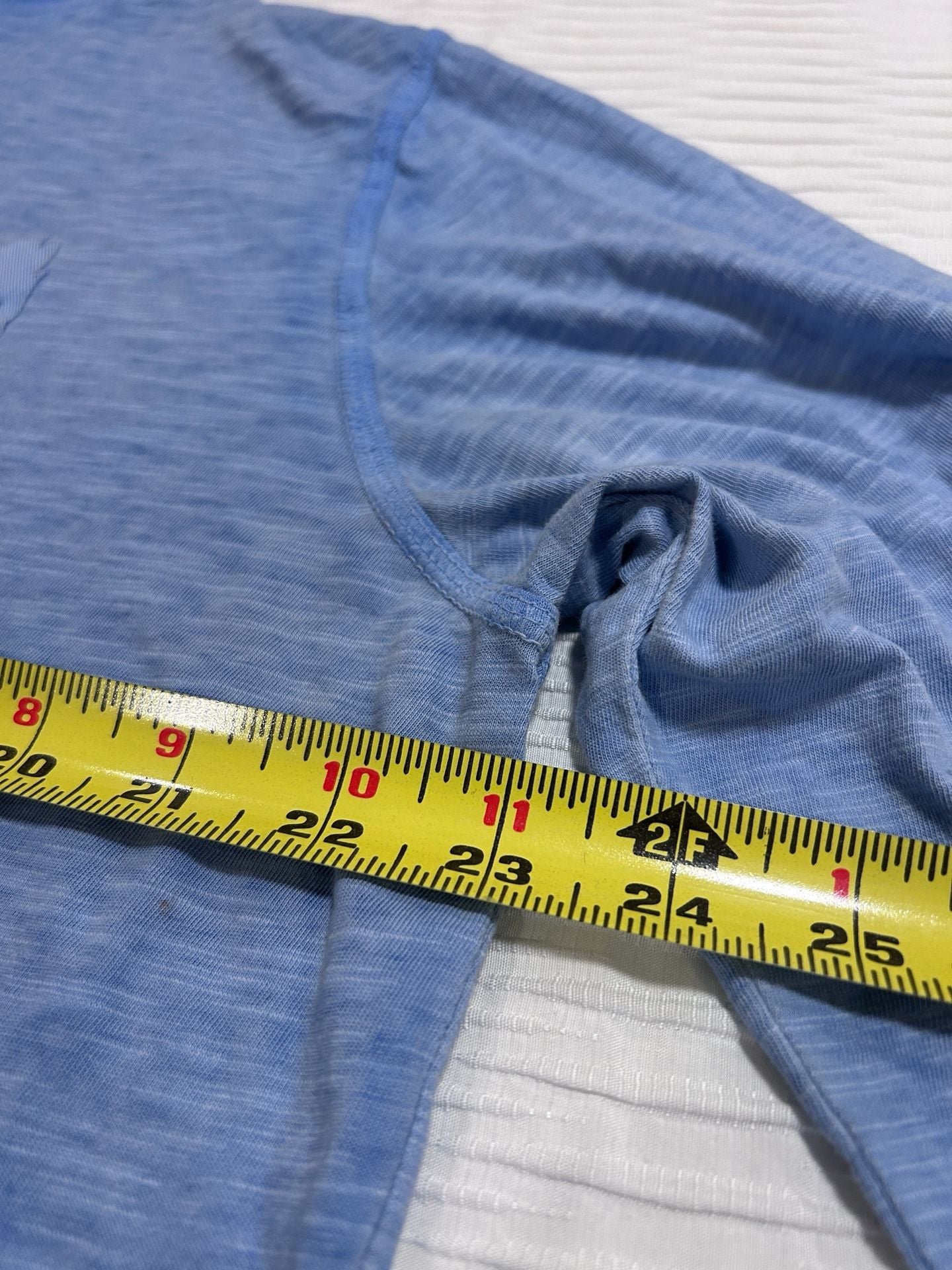 MGM Grand Hoodie Size XL Blue Lion Graphic Las Vegas 10