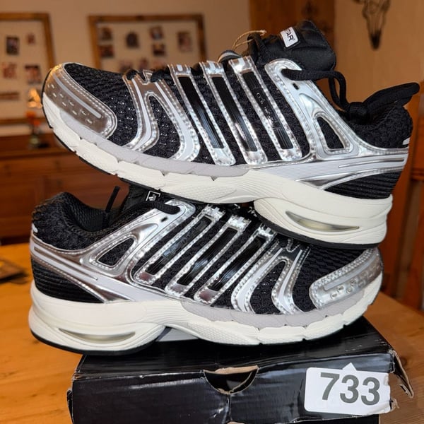 Adidas Adistar Control 5 W Size 6.5 Black Silver Metallic Sneakers